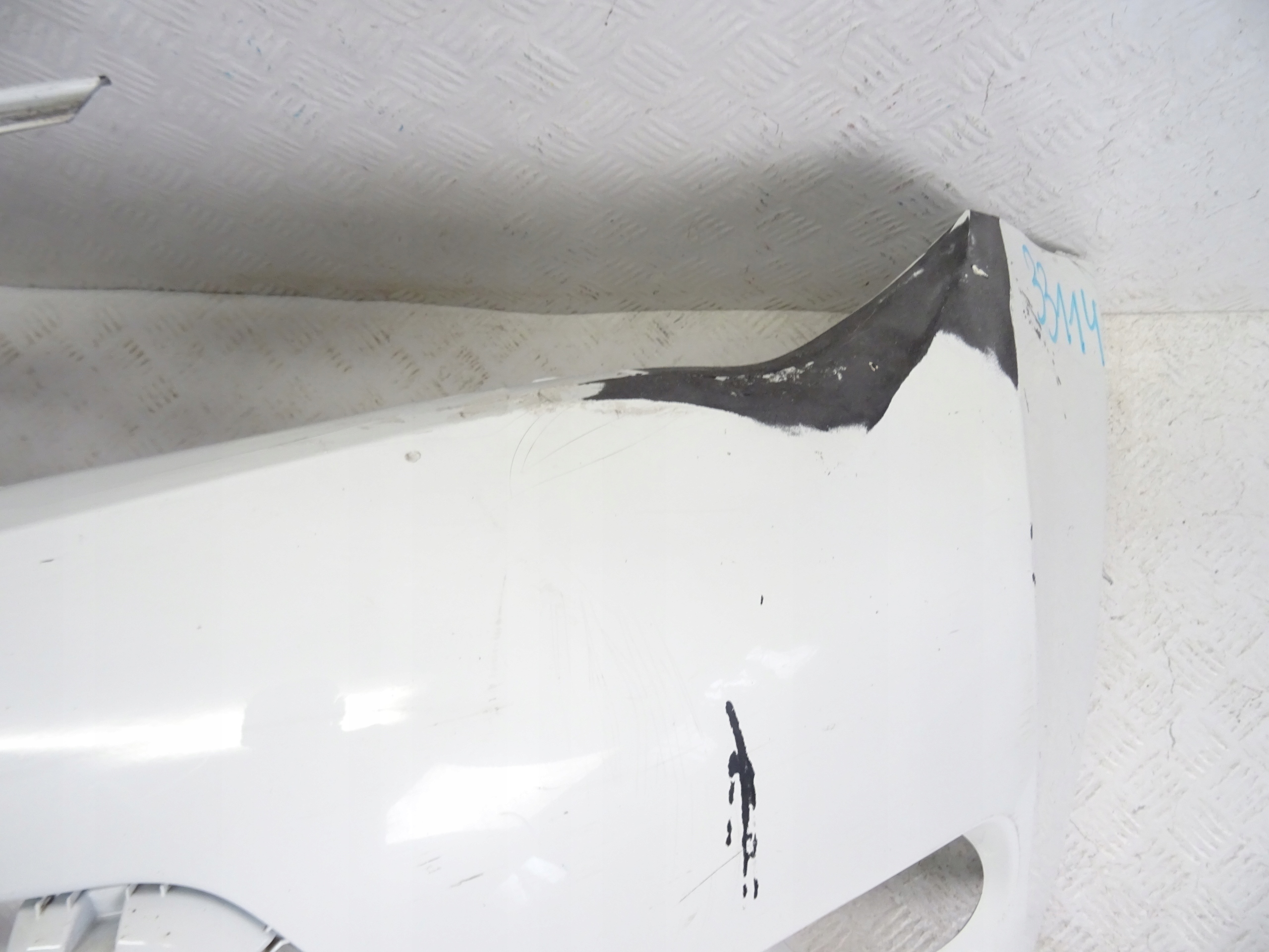 Toyota RAV4 IV 4 nárazník předek přední