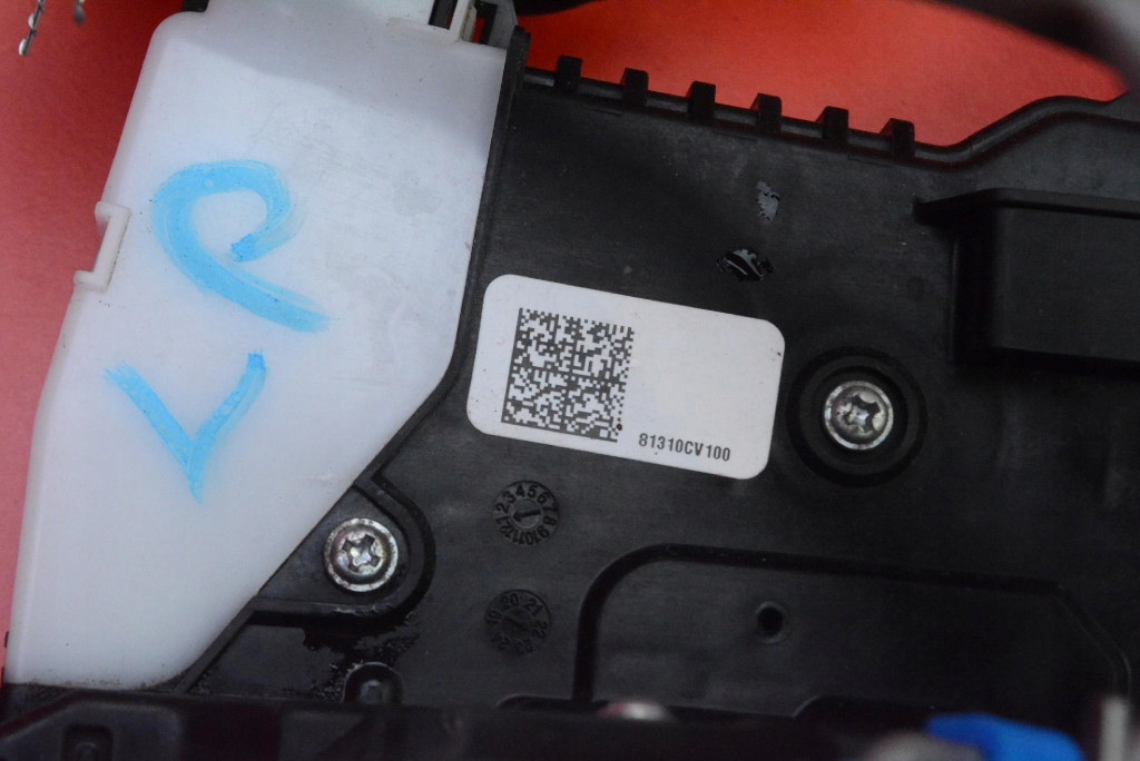 lock door left front front EU 81310CV100 KIA EV6 21