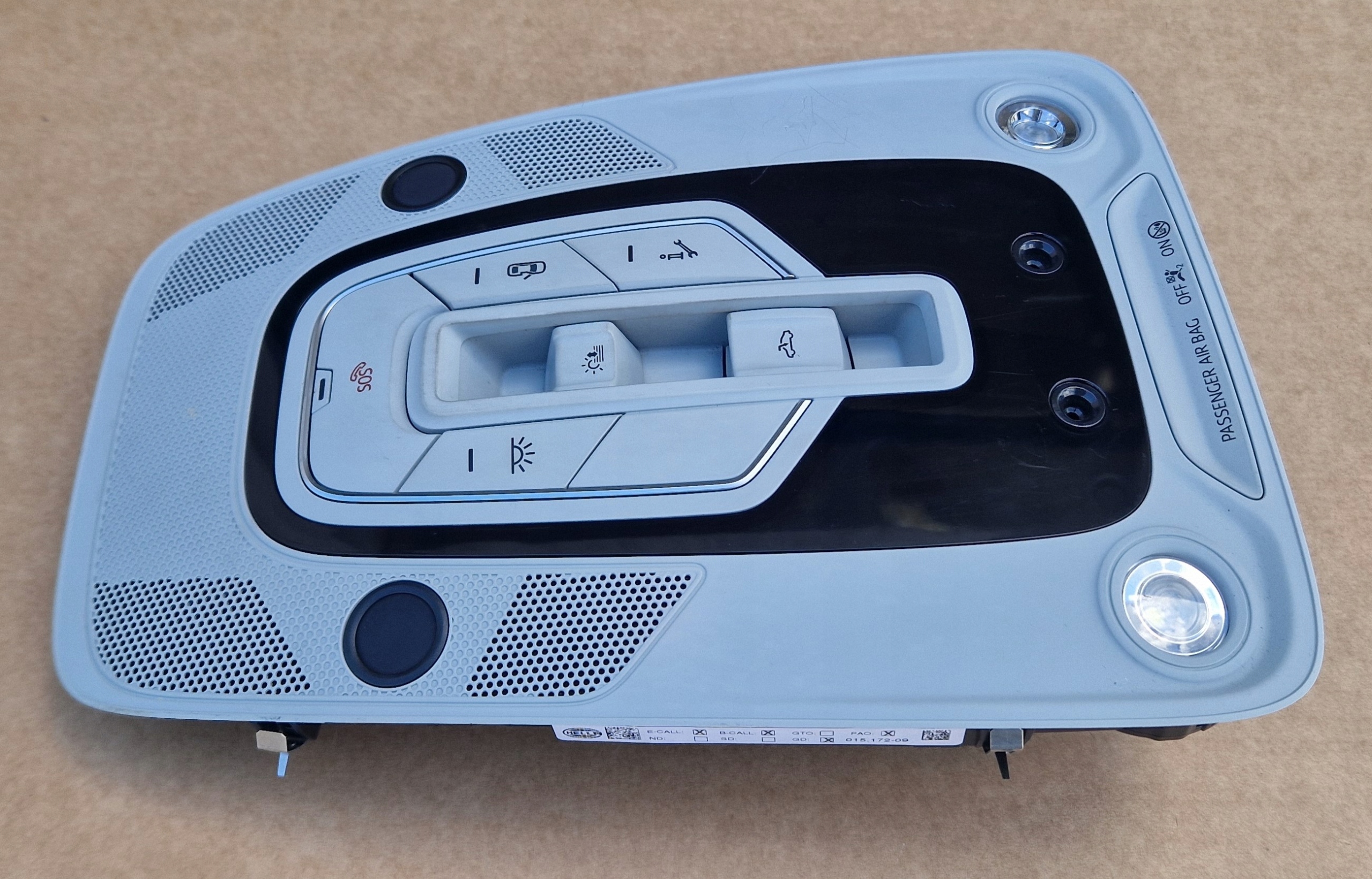 FANALE CIELO INTERNO AUDI A6 C8 4K0947135BE Originale