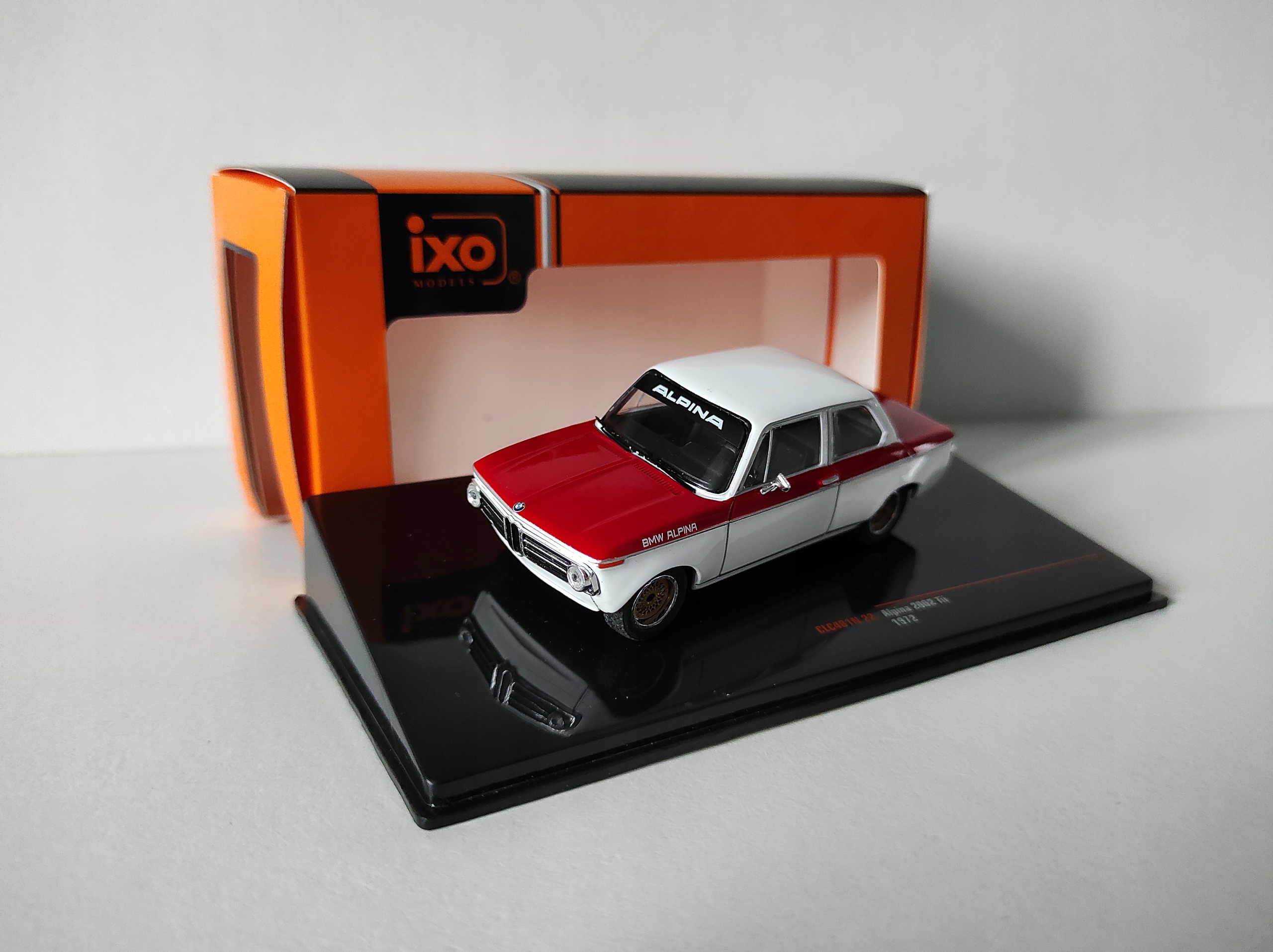 Bmw Alpina 2002 Tii (1972) 1:43 Ixo