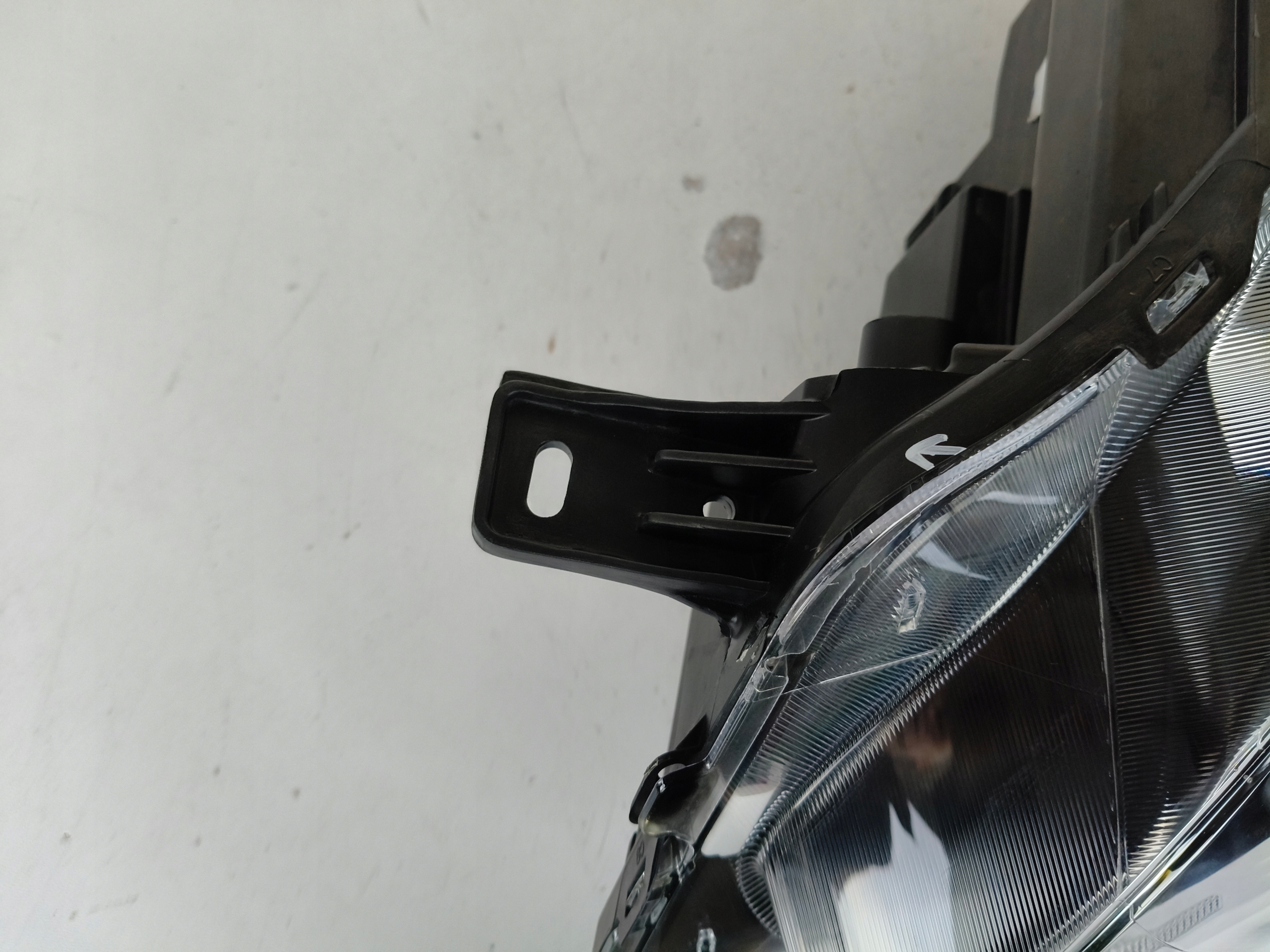 light left REFLEKTOR FORD KUGA MK3 19- FULL LED