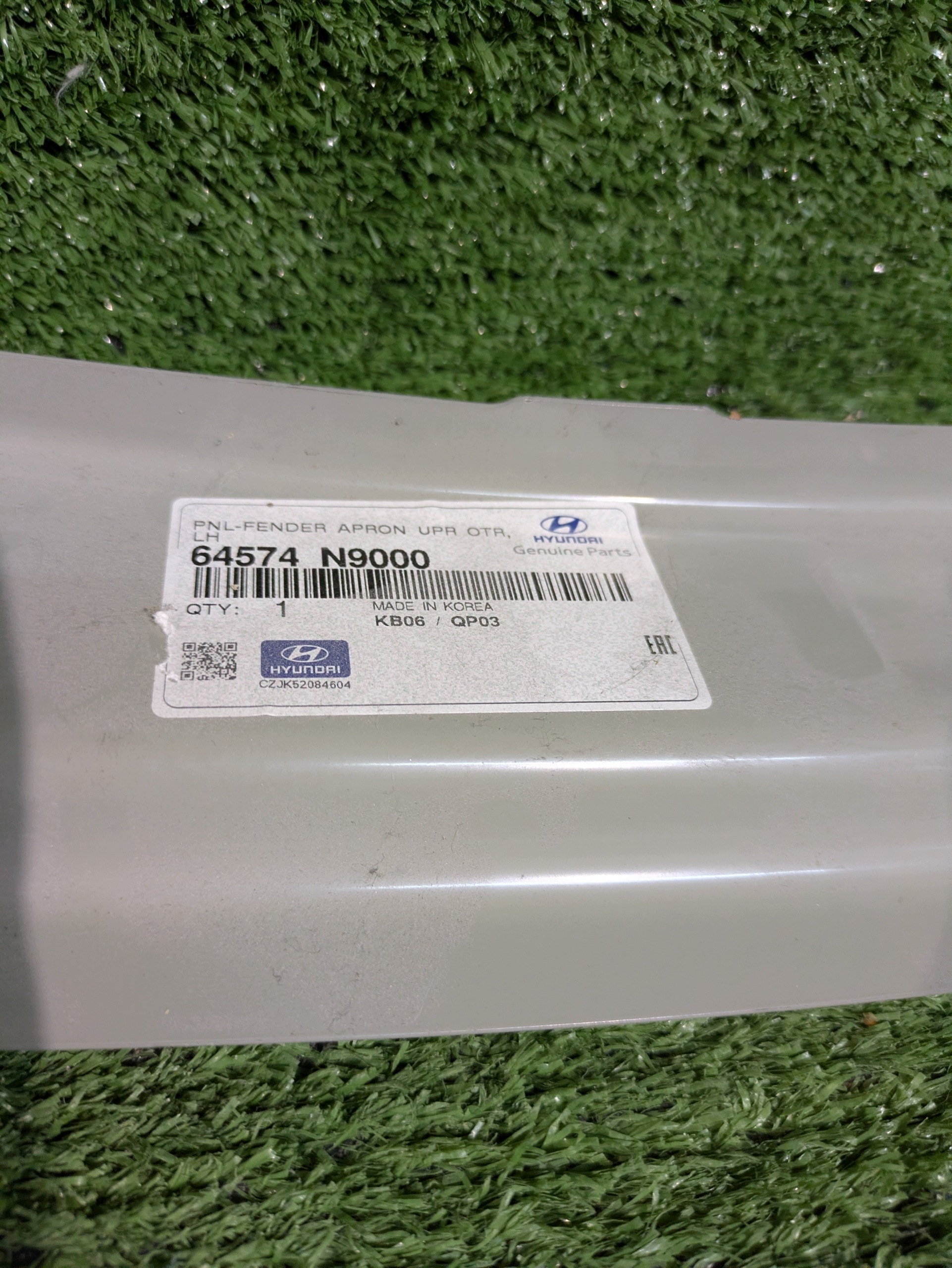 side front left pillar HYUNDAI TUCSON IV