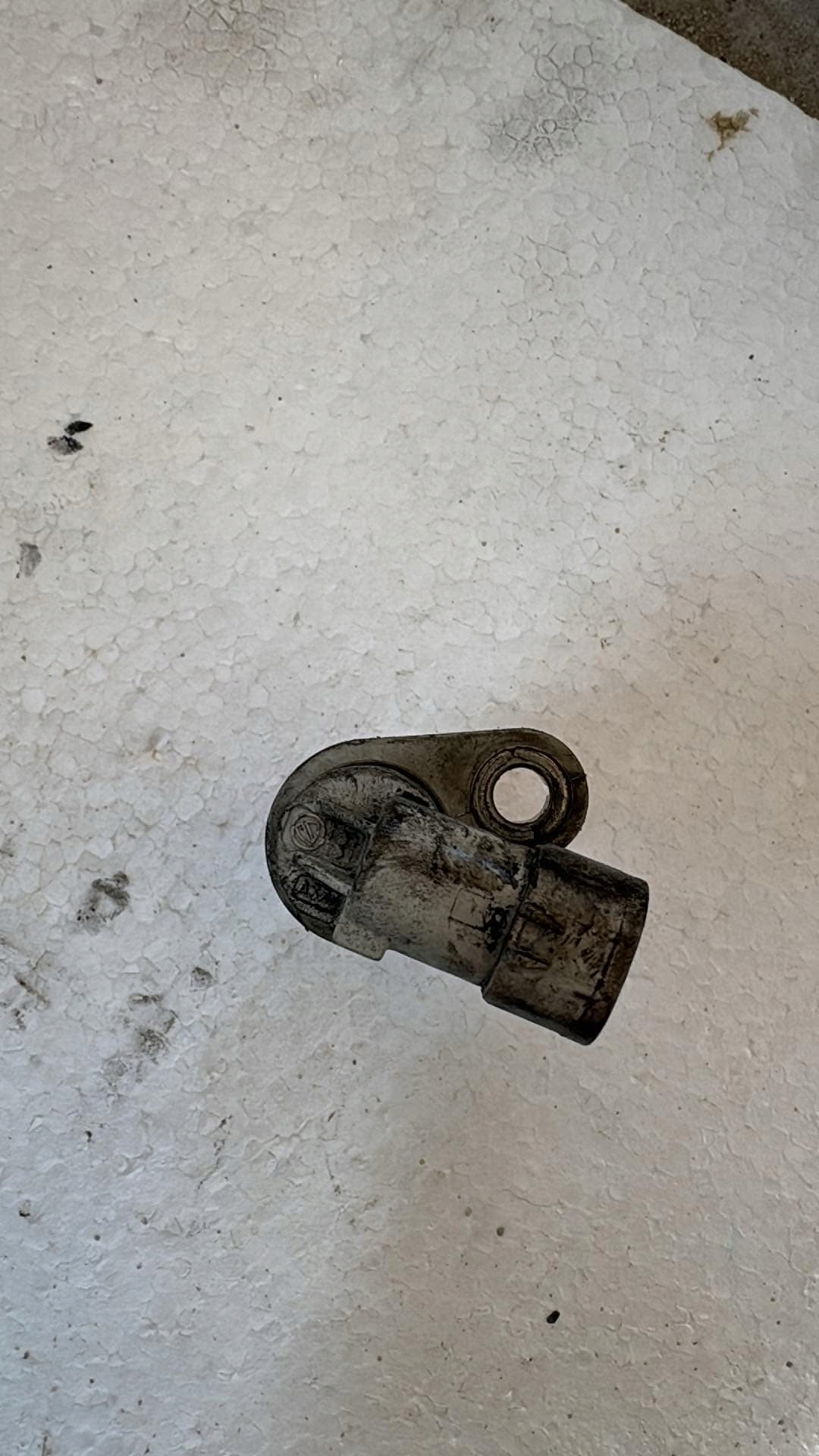 shaft position sensor opel insignia a 2,0 cdti 46798345