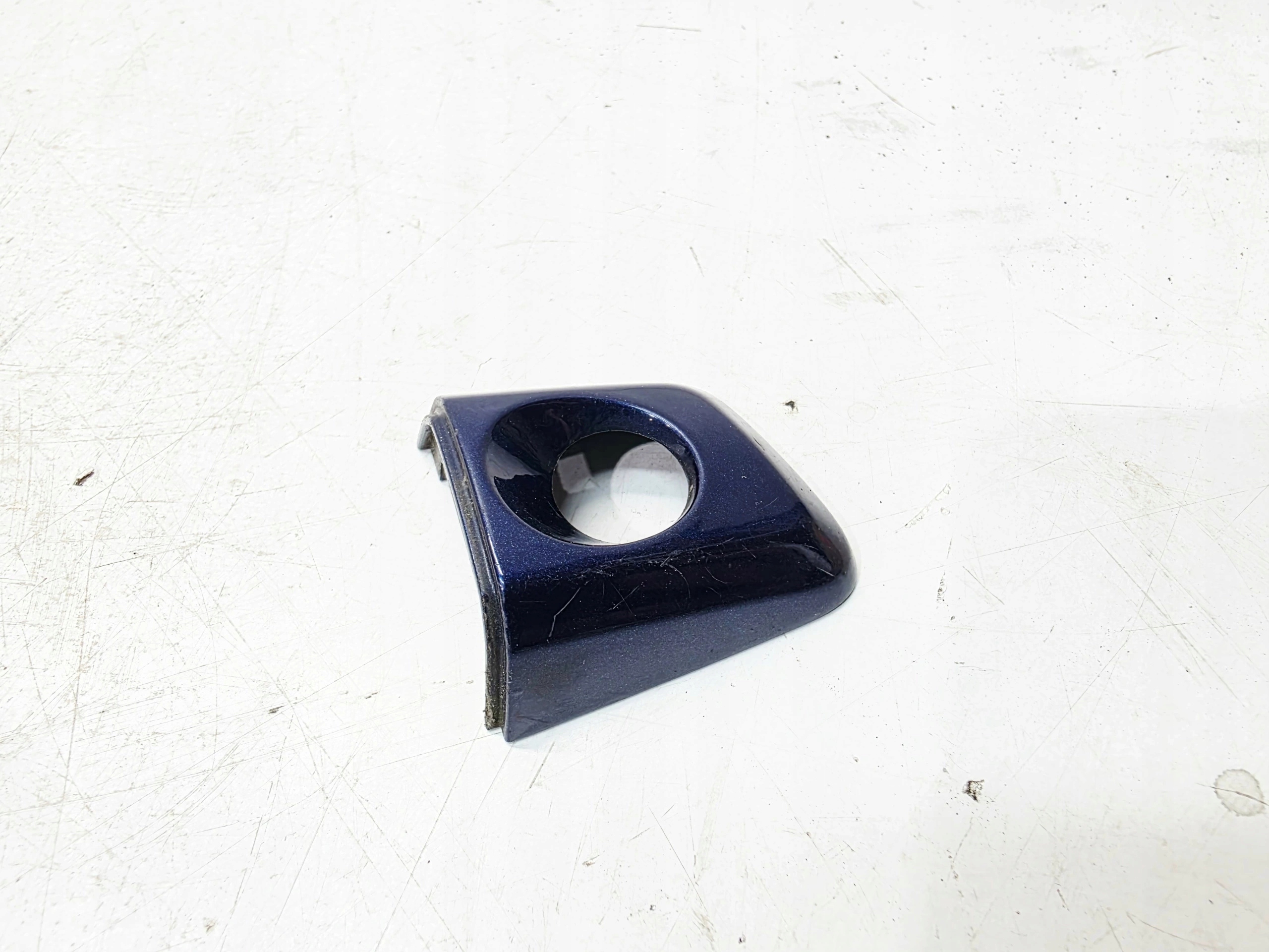 spoiler WKLADKI of a lock right front AUDI A3 8V 8V2837880A