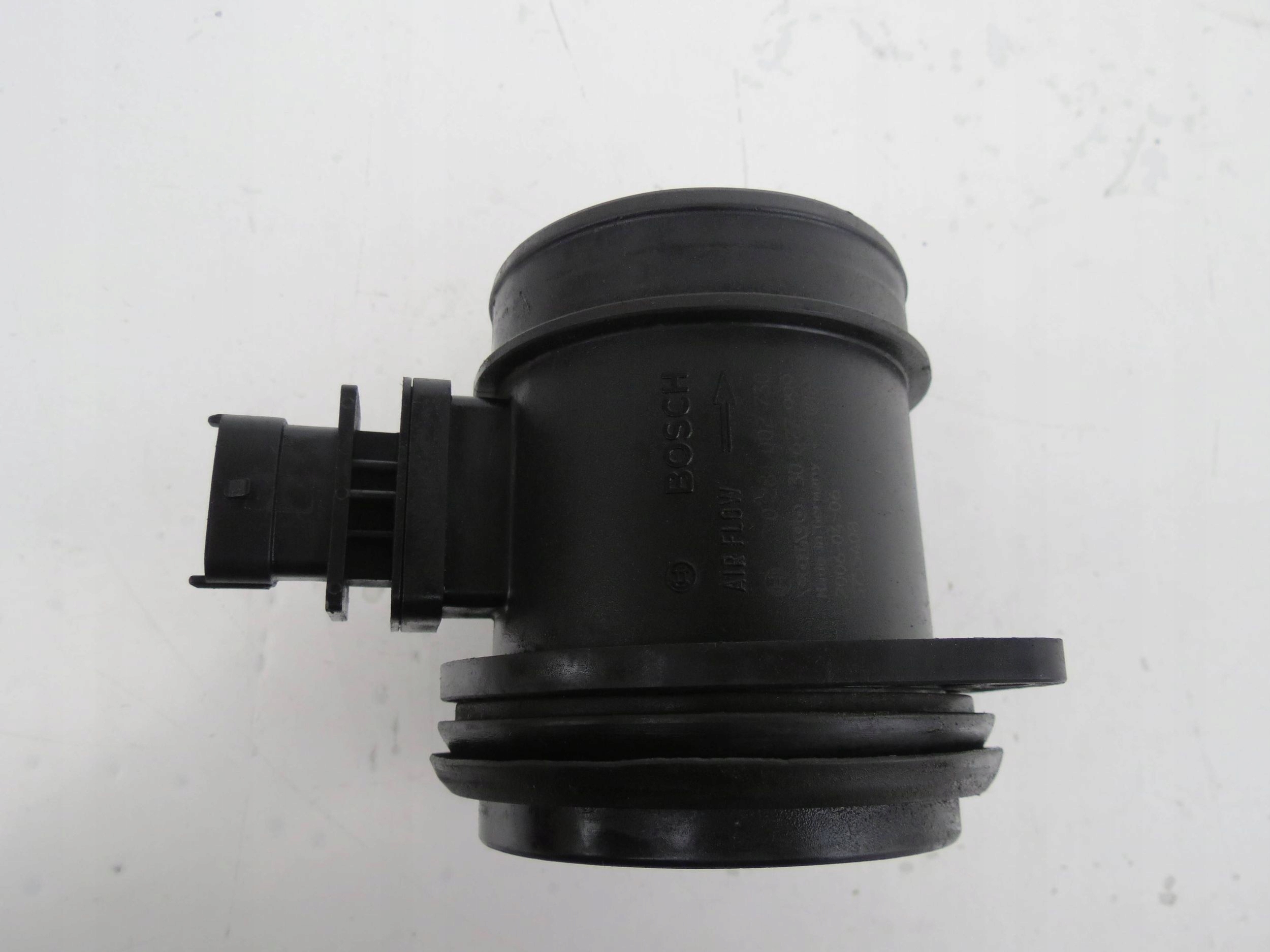 flow meter air VOLVO XC70 II AWD 2.4D 185KM 2000-2007r 30677999