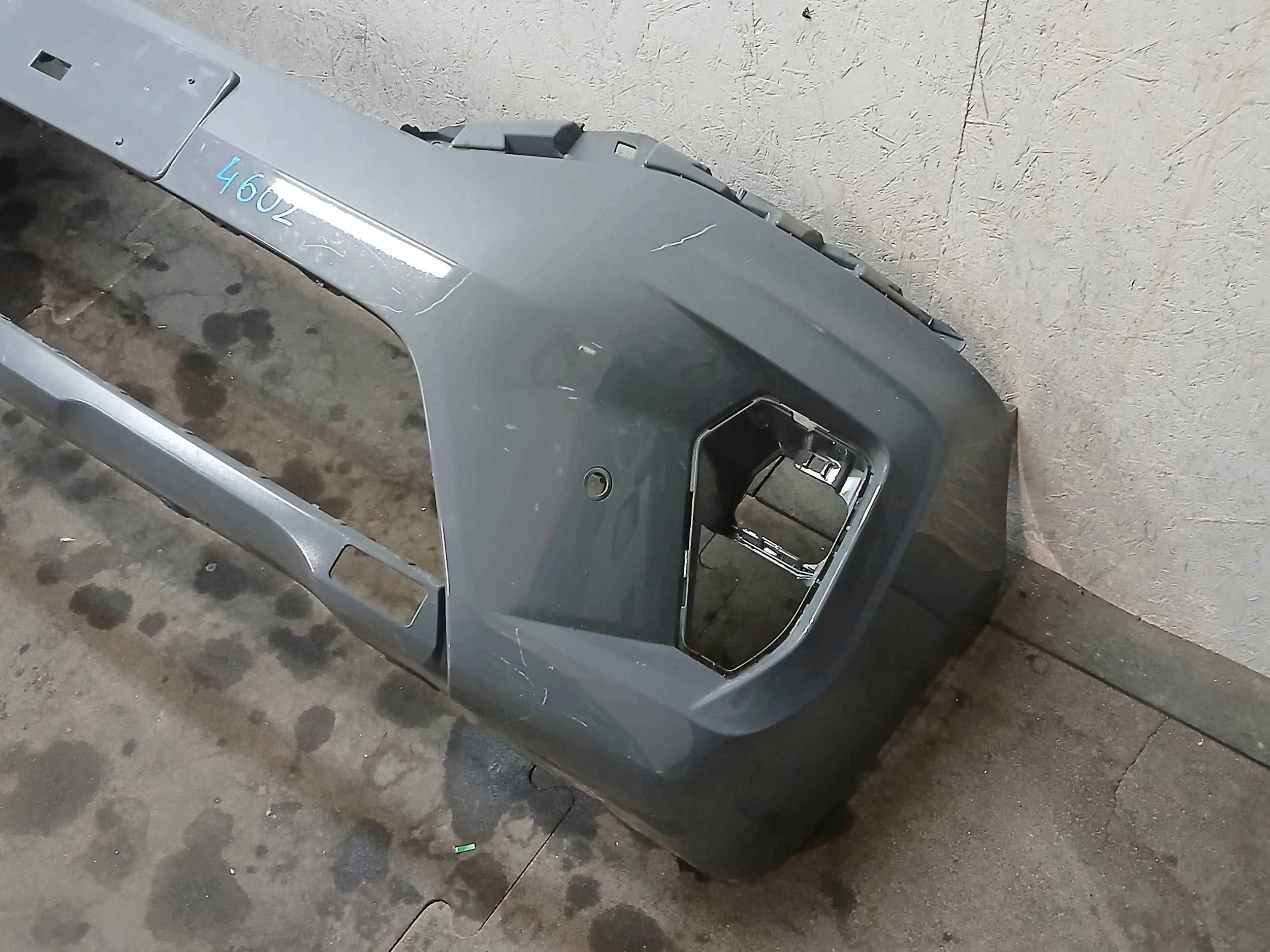 bumper front NISSAN TOWNSTAR