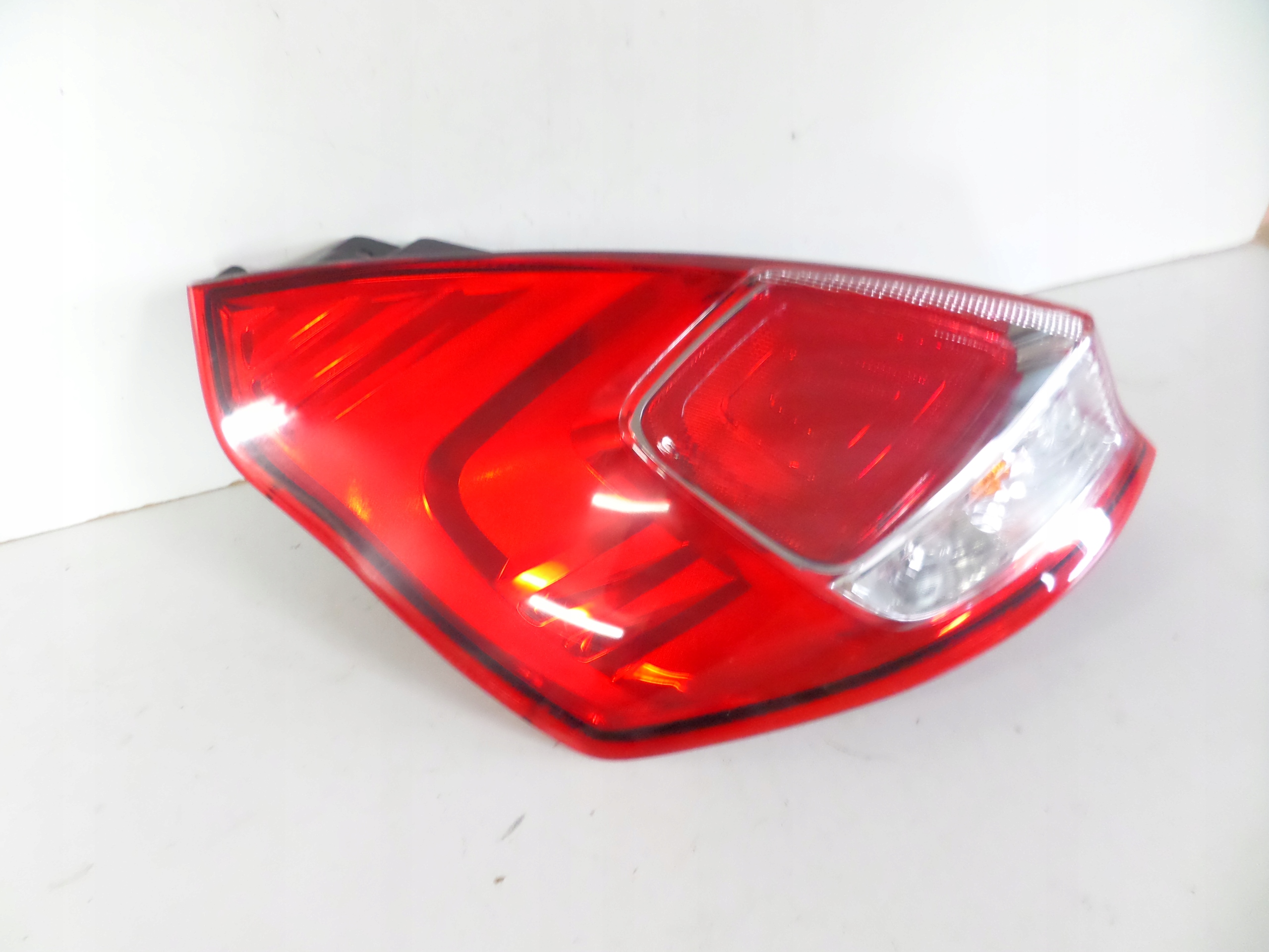 light rear left FORD FIESTA MK7 LIFT 13-17