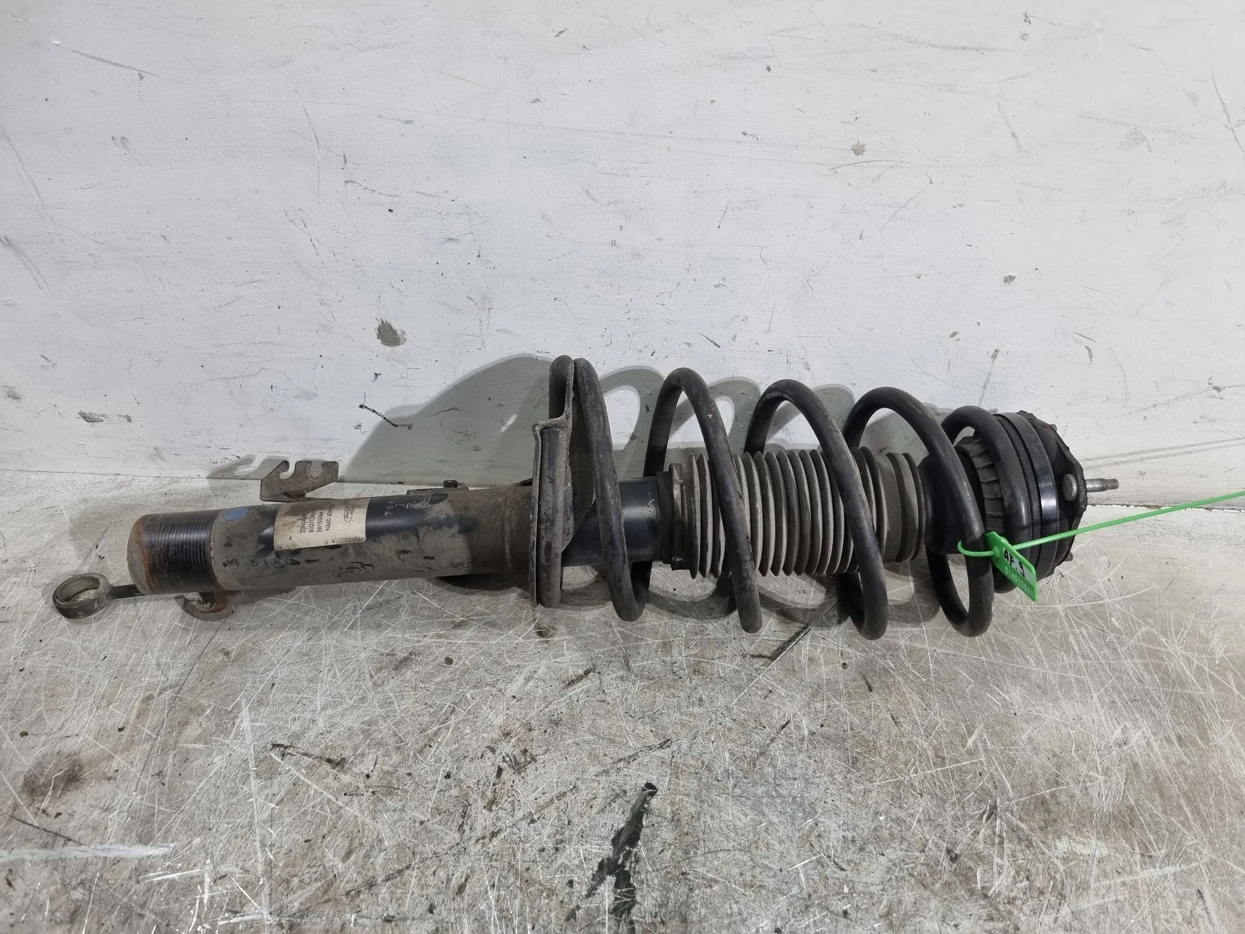shock absorber right front 2T14-18057-BR Ford Tourneo Connect MK1