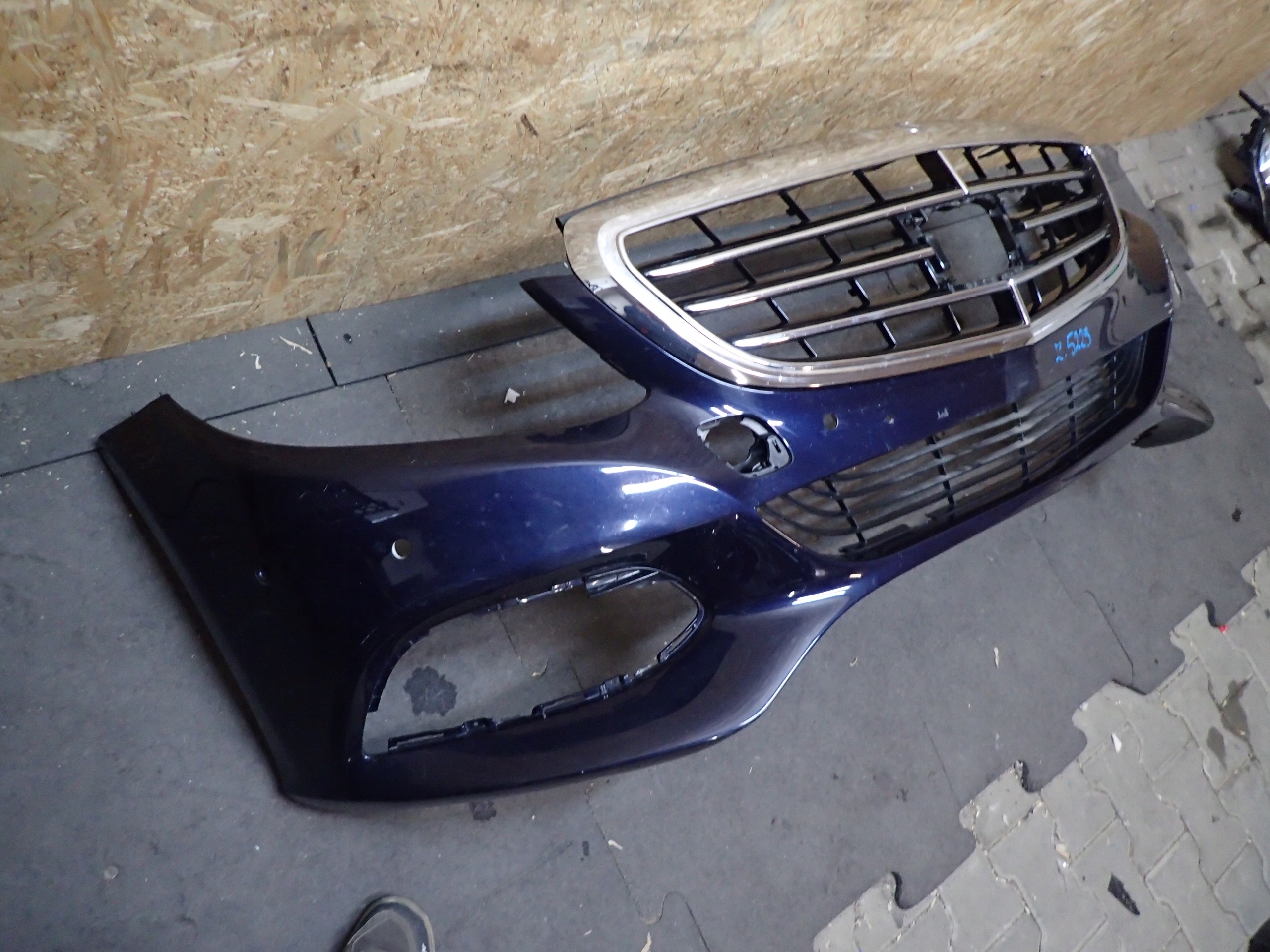 bumper front MERCEDES C KLASA W205 CLASSIC ELEGAN