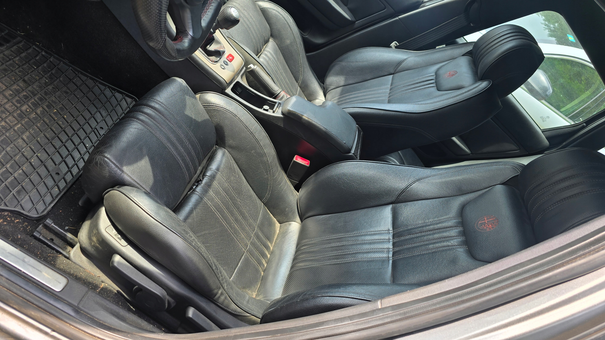 Wnętrze Środek Fotele Alcantara - Niska cena na Allegro