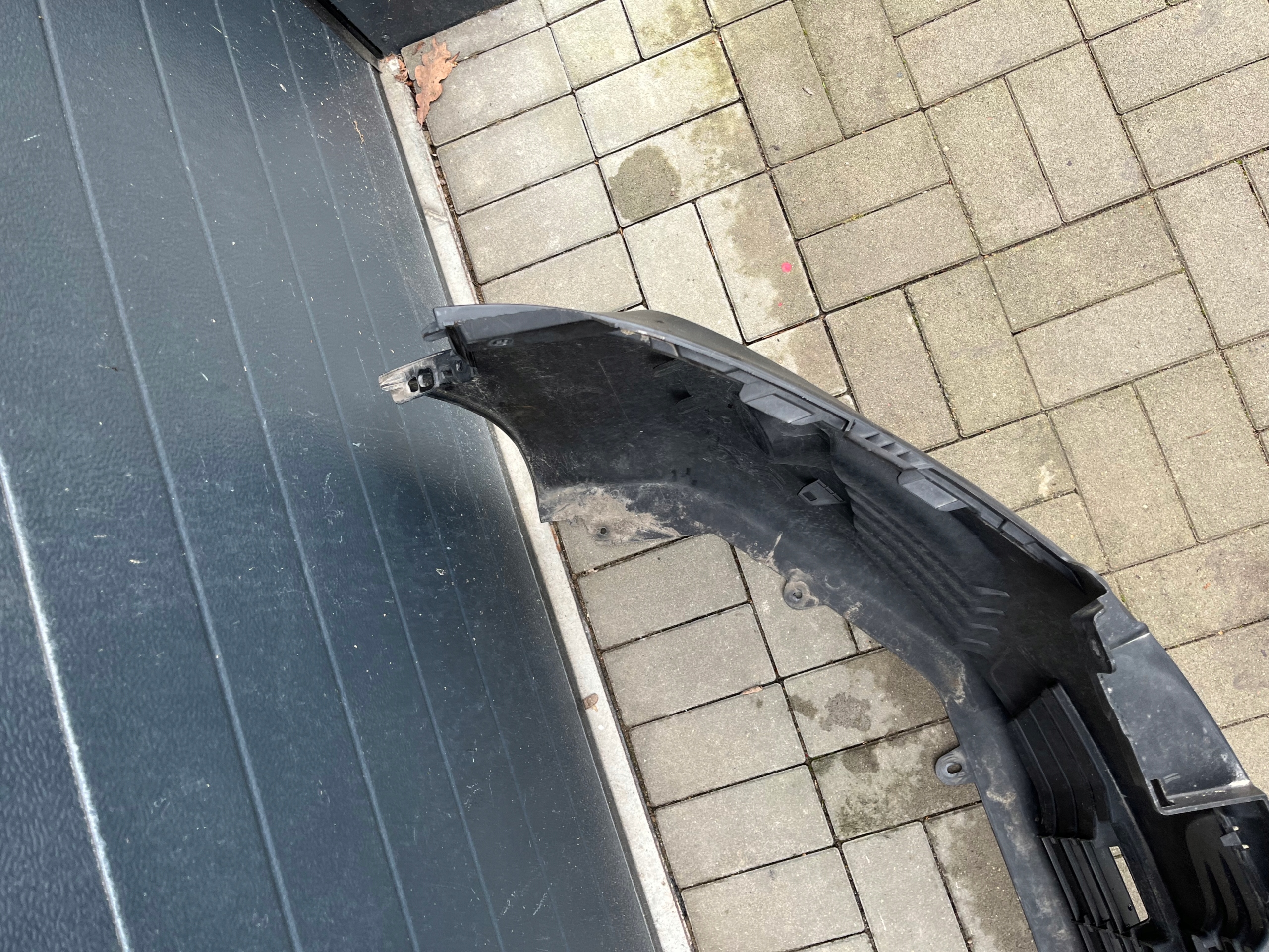 Citroen Jumpy bumper front 2016- bardzo ladny