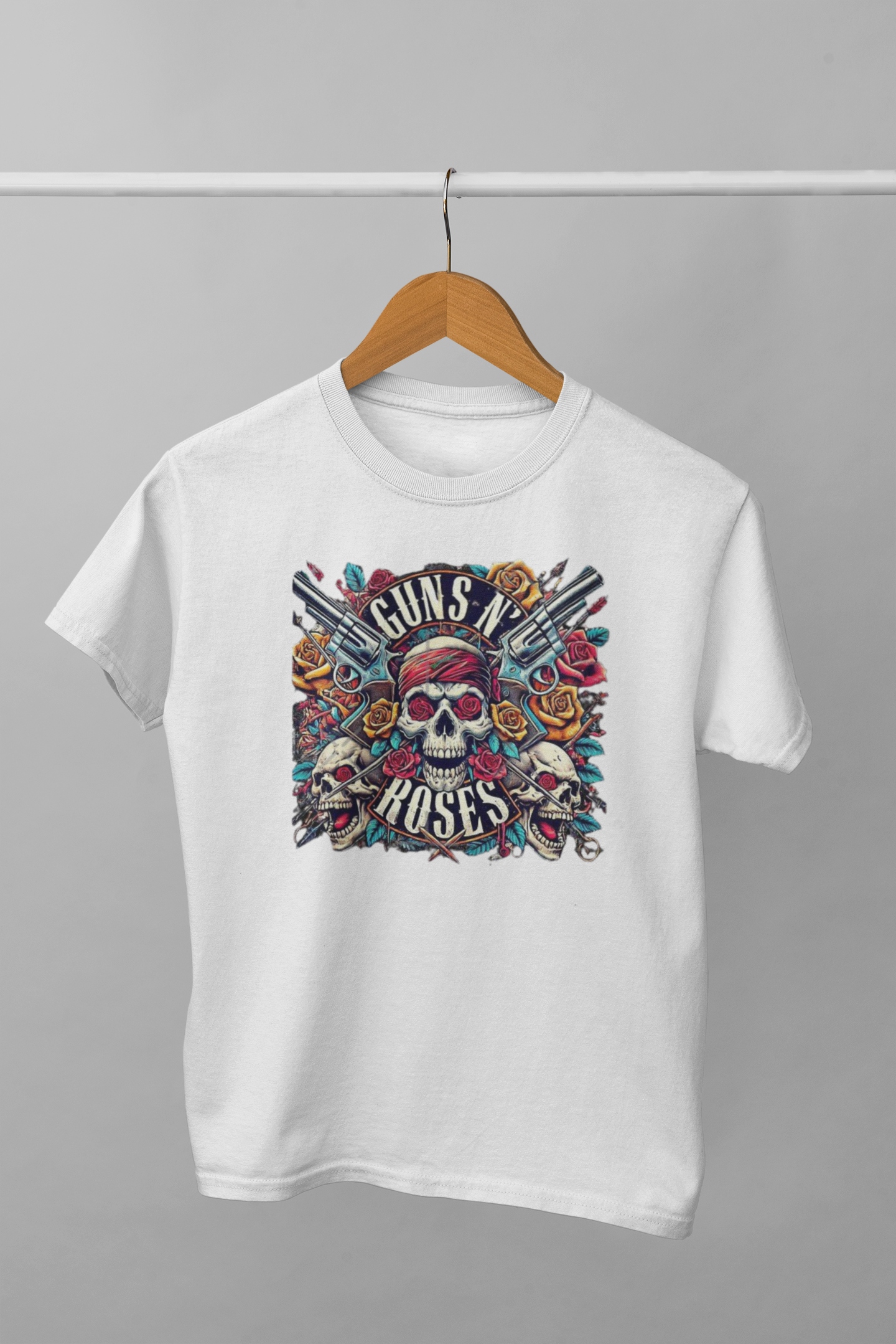 KOSZULKA DAMSKA BAWEŁNIANA DLA FANKI GNS GUNS N' ROSES TSHIRT PREZENT S Model PREZENT KOSZULKA BAWEŁNIANA URODZINY GUNS N' ROSES
