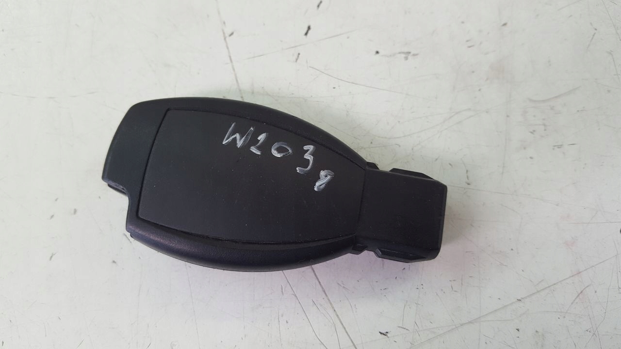 Clé rybka Mercedes W203 1,8