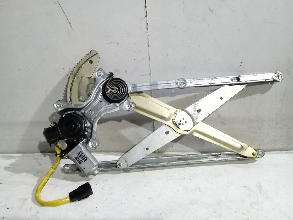 Toyota Previa II 2 window regulator left front elektr 85720-44030