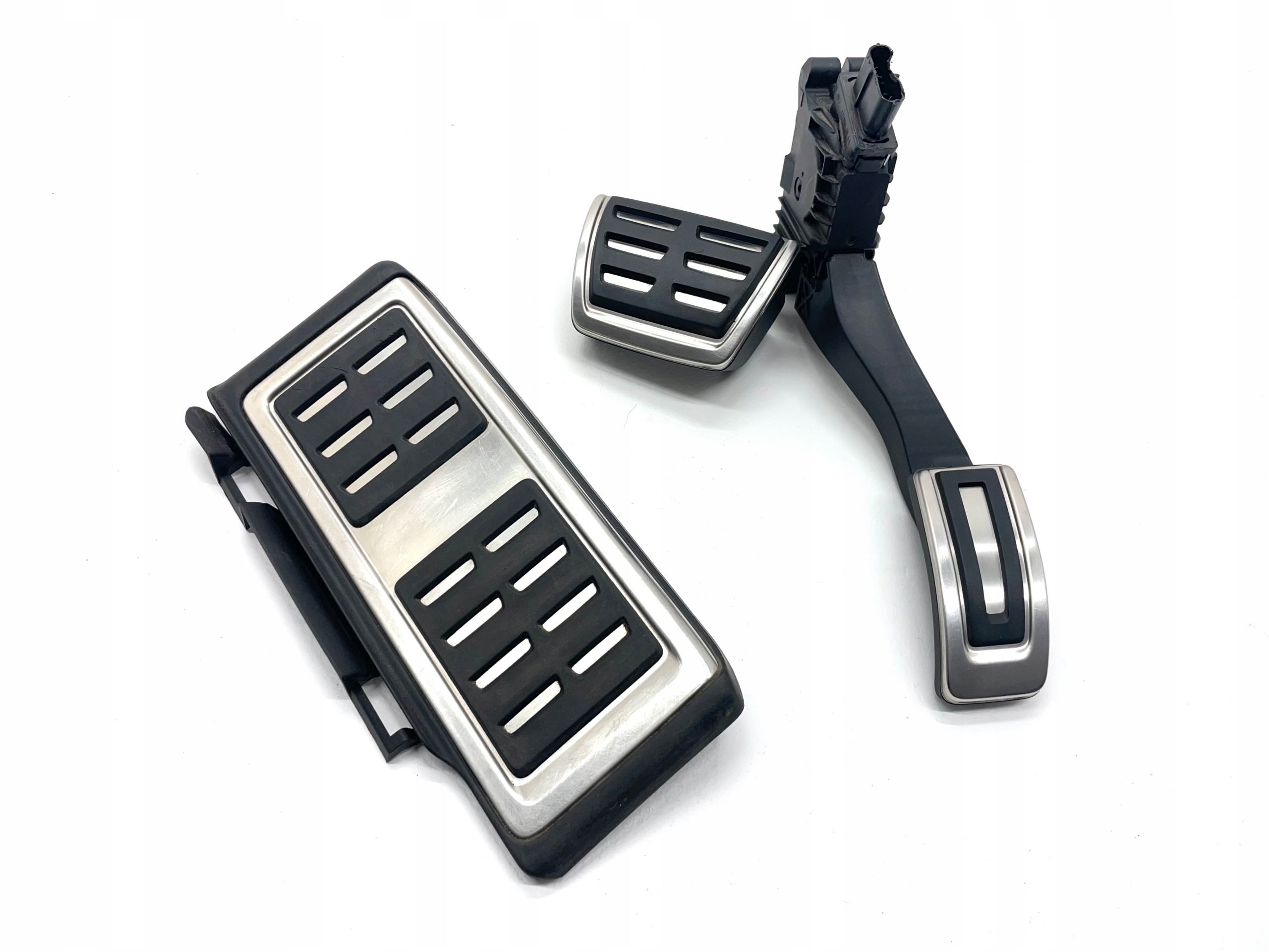 VW T-ROC NAKŁADKI NA PEDAŁY PODNÓŻEK CHROM