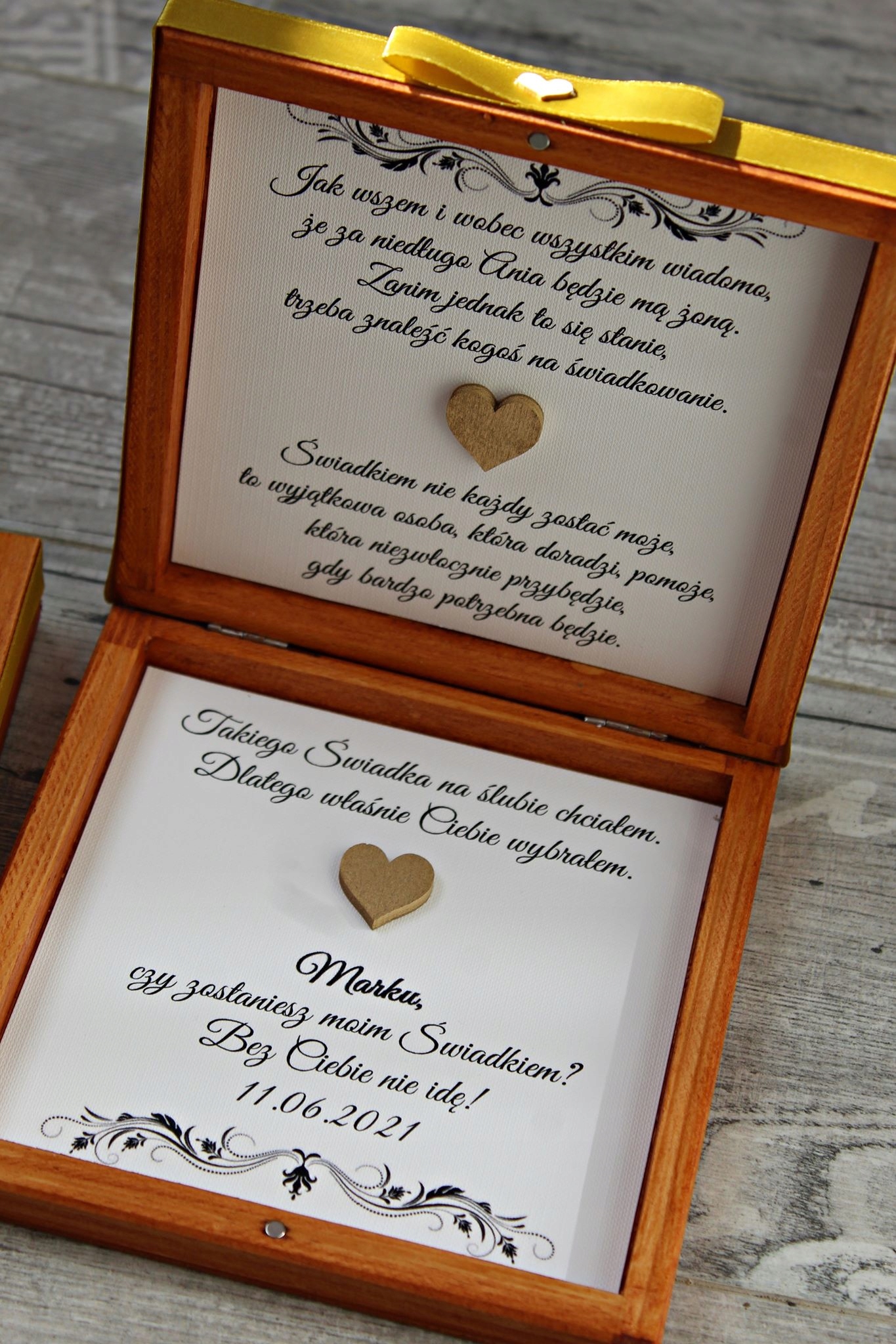 Zaproszenie dla Świadka / Świadkowej z imionami Zdobienie wstążka