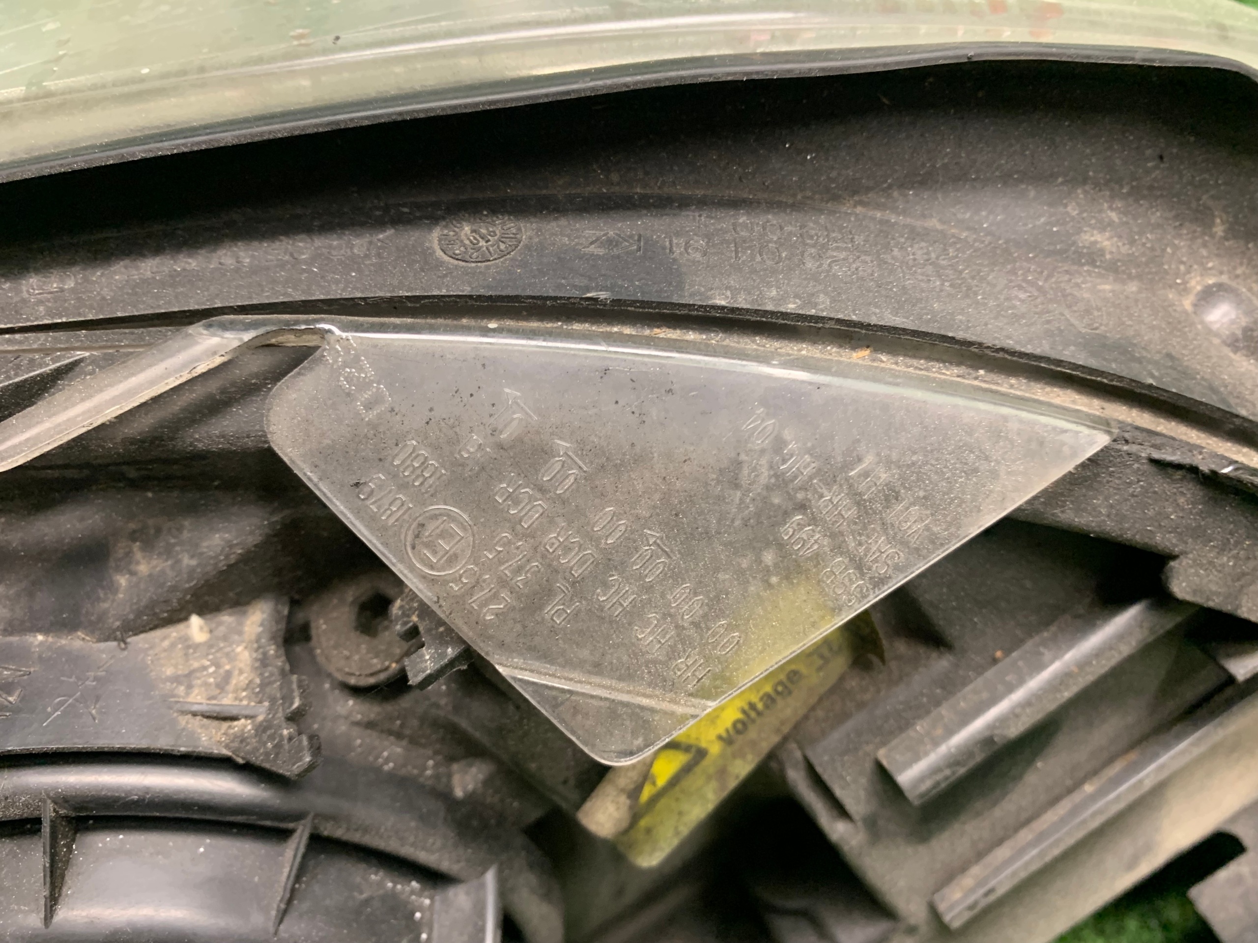 light left XENON front front MERCEDES W251 EUROPA