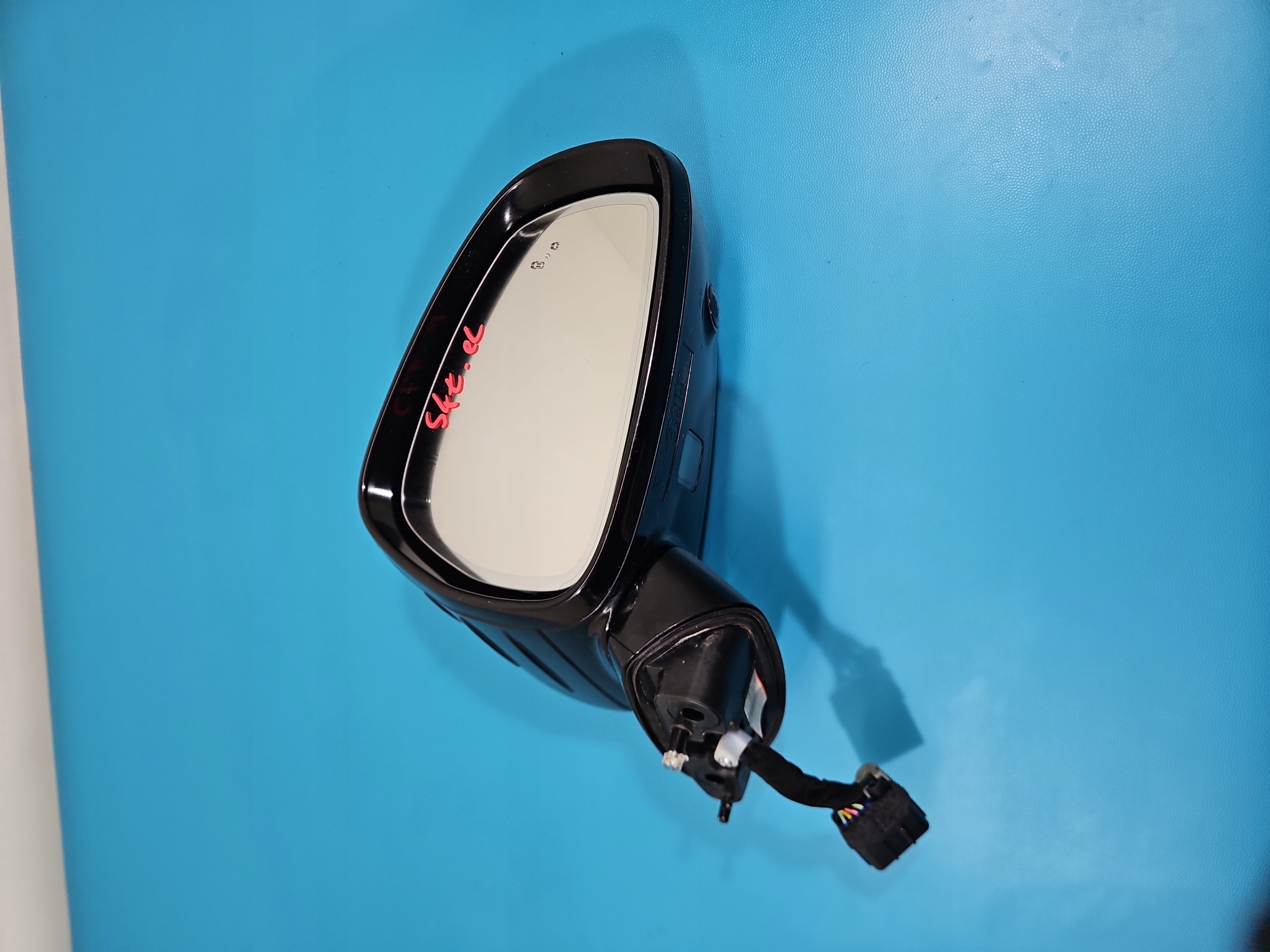 зеркало правое kia STINGER европа