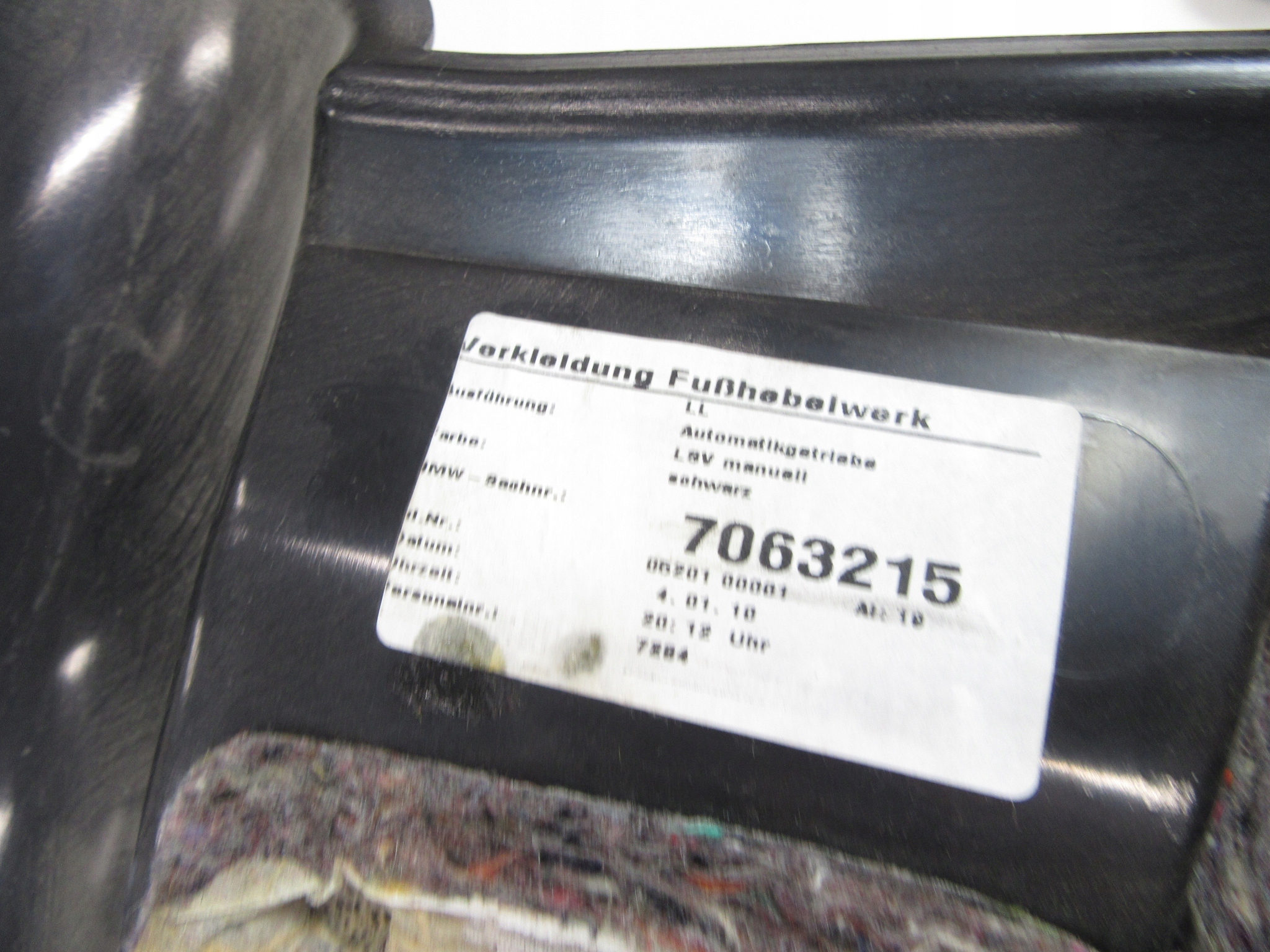 obal pedalow kryt nad nohy BMW e60 e61 EUROPA AUTOMAT