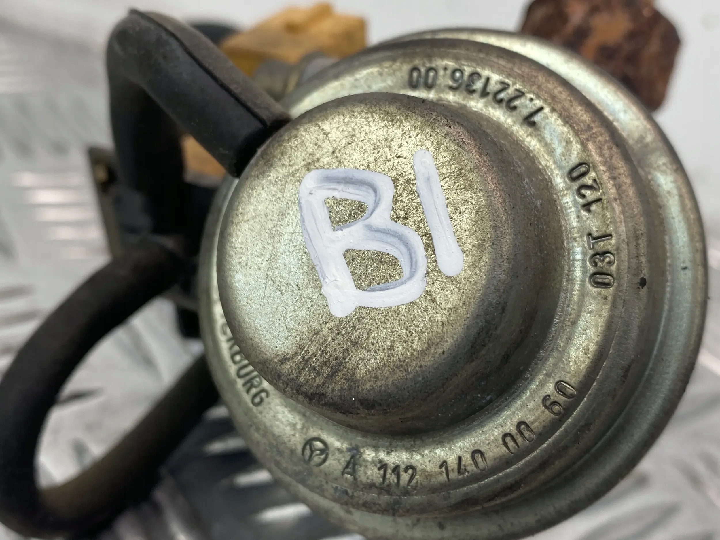 valve sensor vacual MERCEDES ML W163 A1121400060