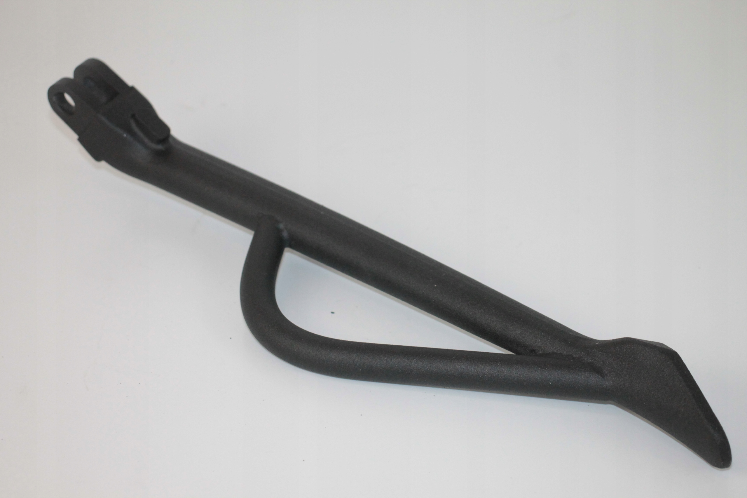 19 - TRIUMPH SCRAMBLER 900 БОКОВАЯ НОЖКА КУСТОРЕЗ