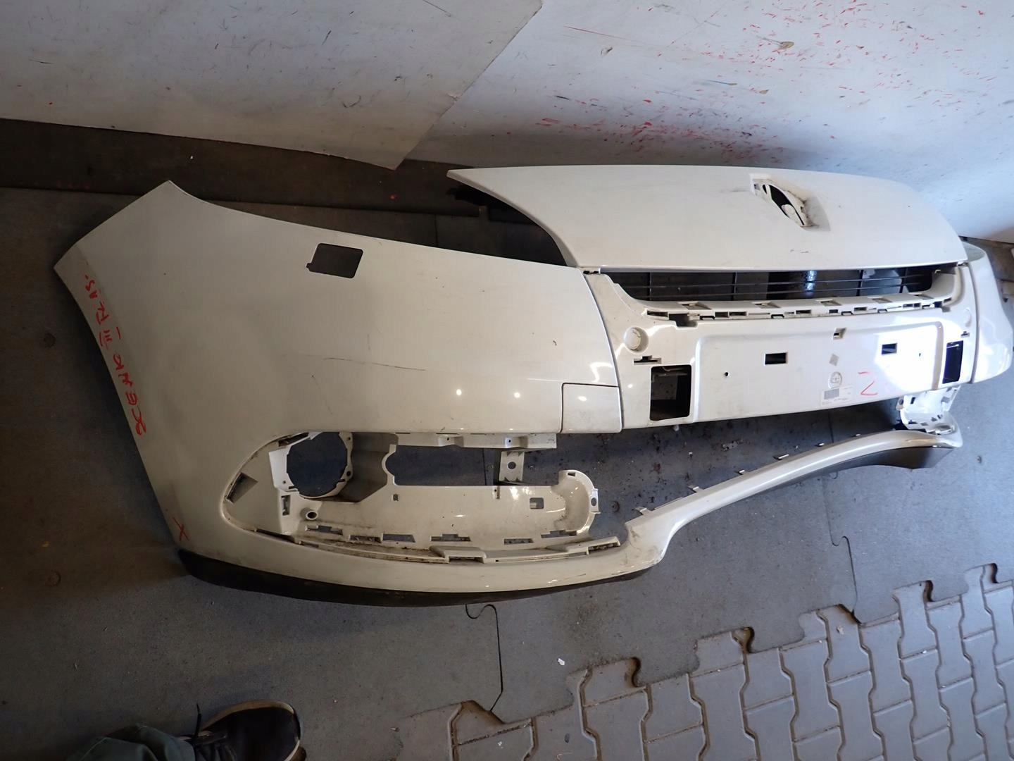 bumper front front RENAULT SCENIC III LIFt 2012