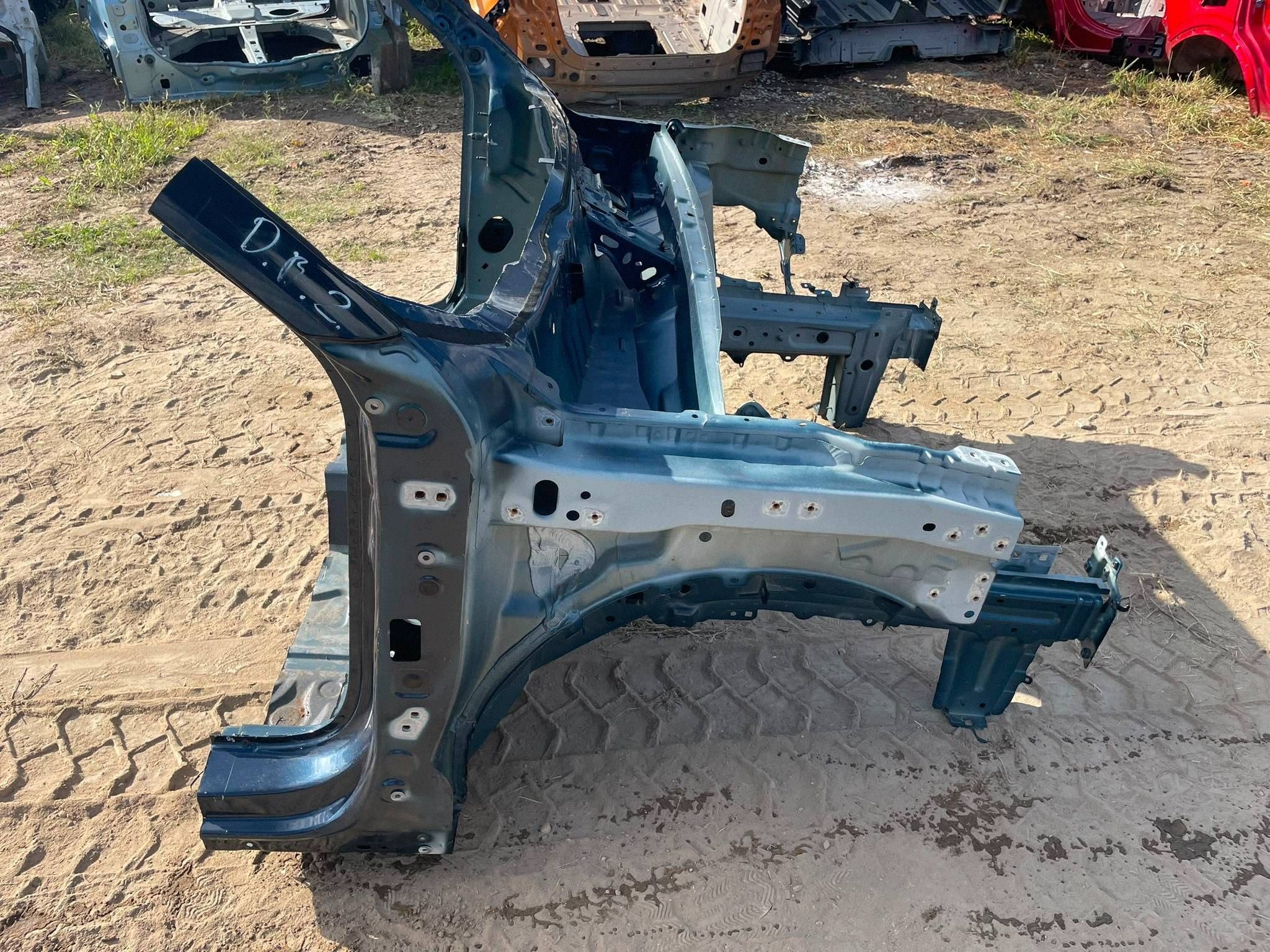 quarter front bodywork quarter front Dacia Bigster caly front
