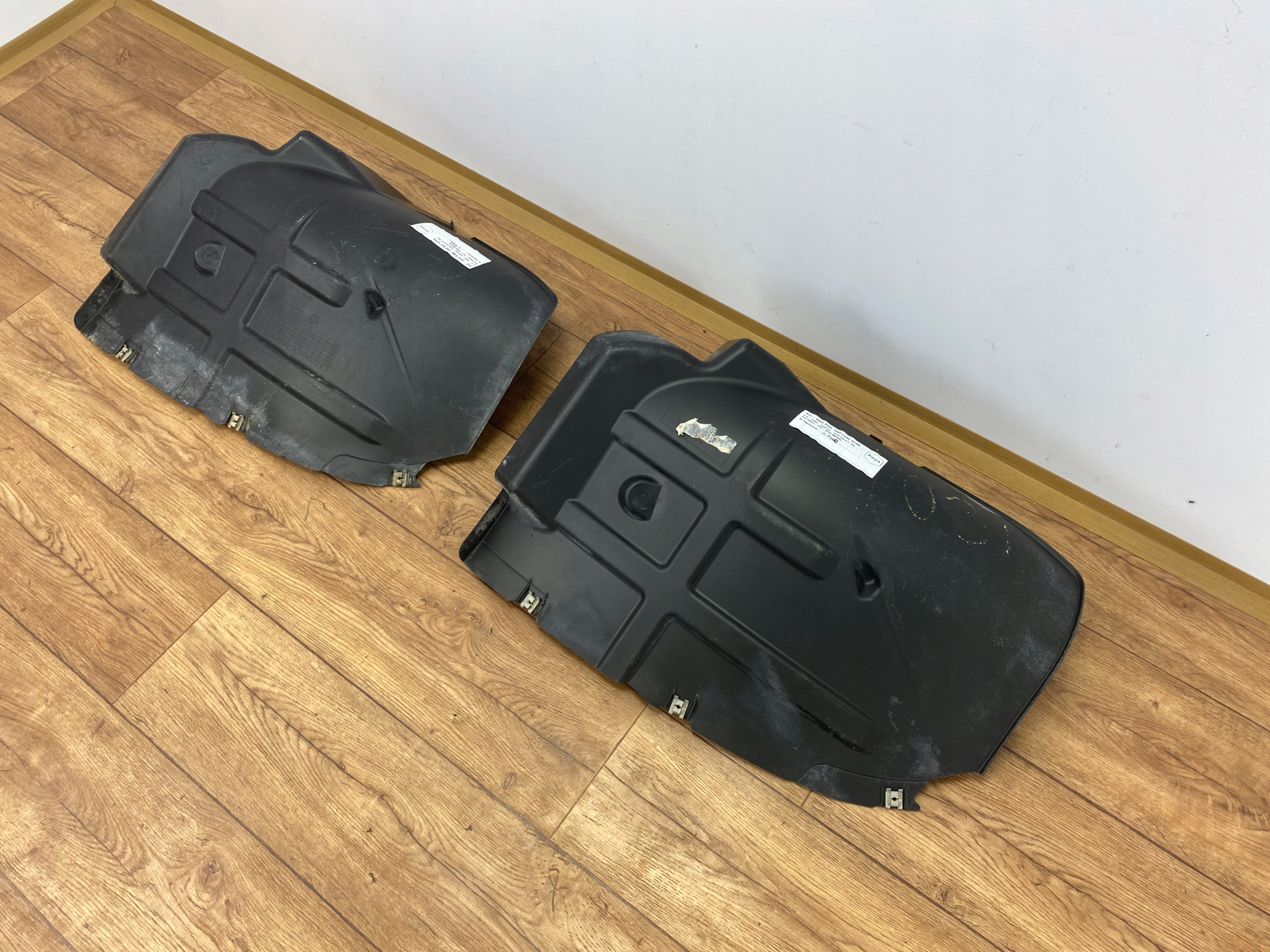 mudguard rear. right Dodge Ram 1500 2019+ USA