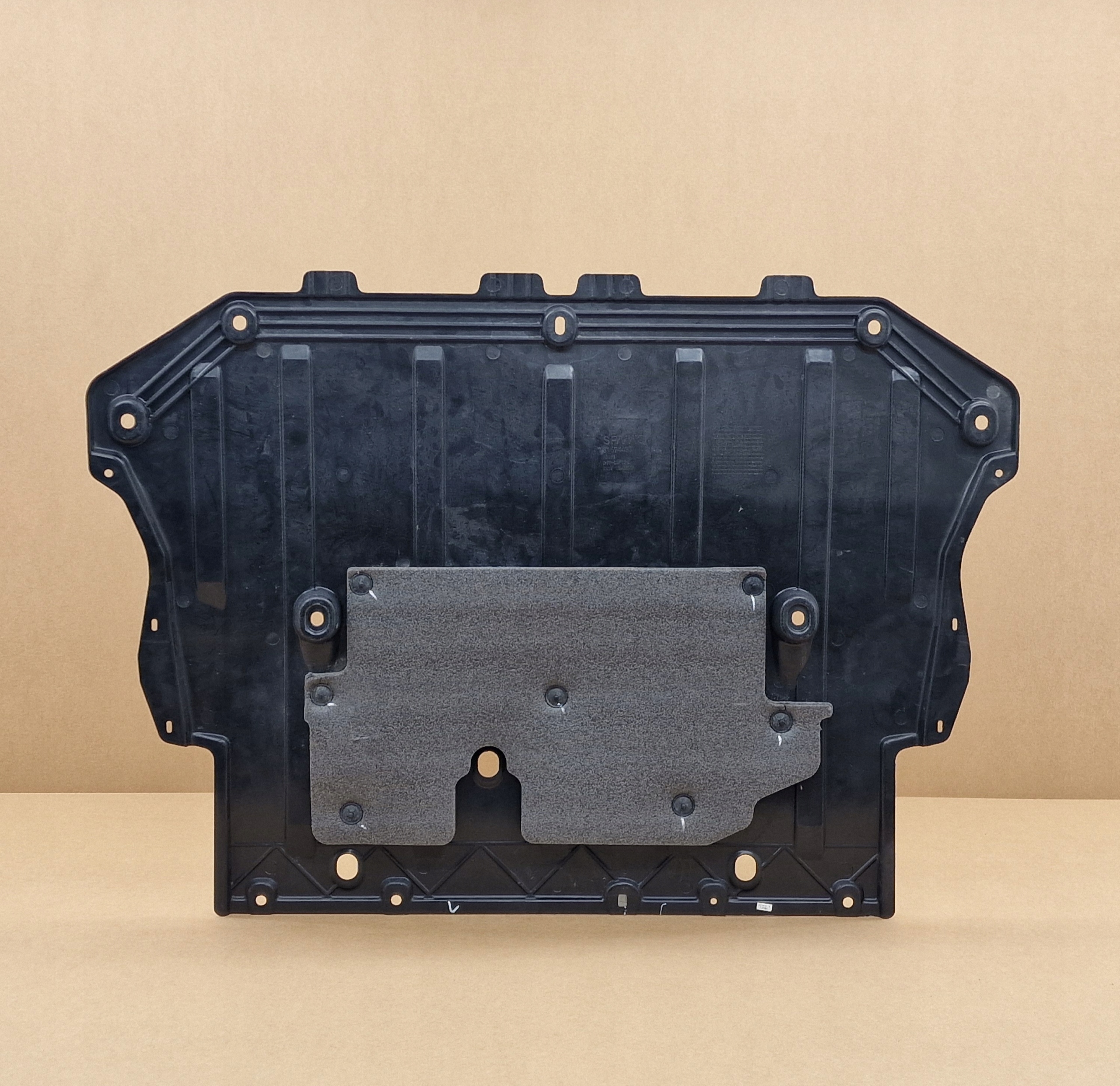 lower cover cover below engine VOLVO XC40 C40 EX40 EC40 POLESTAR 2
