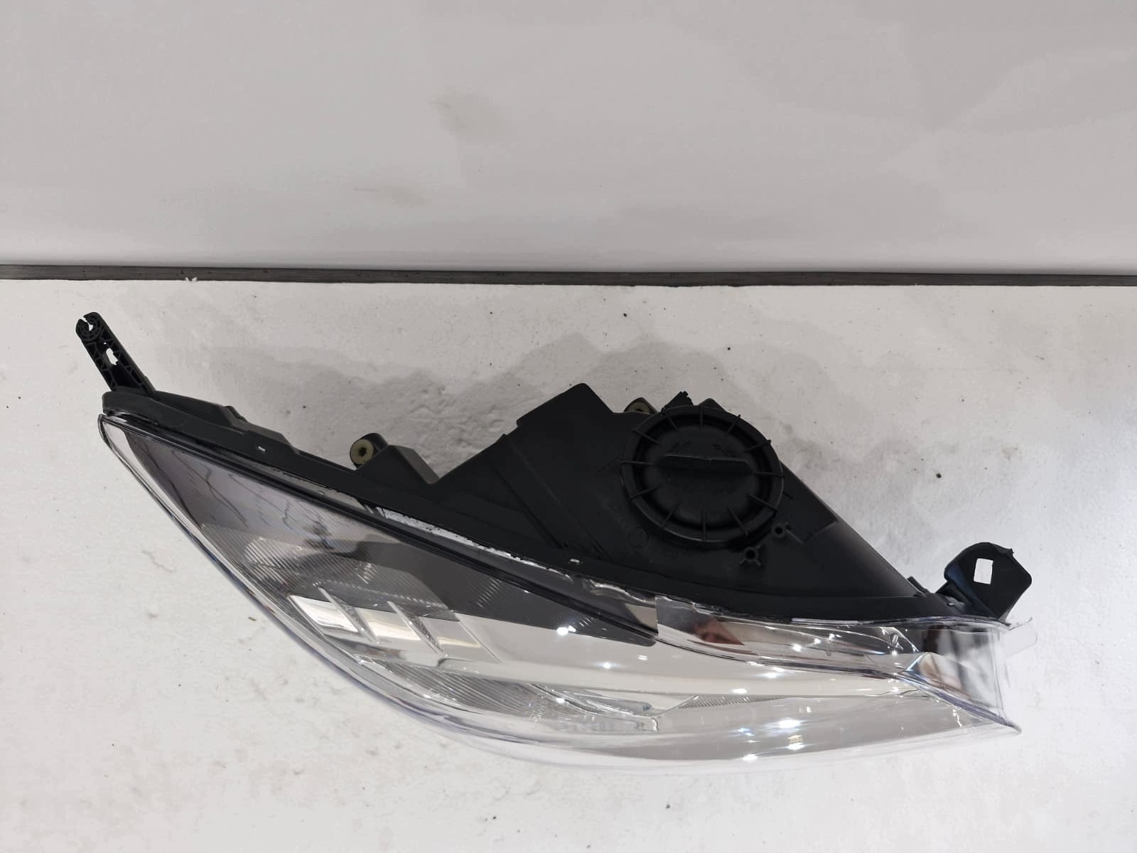 light right Opel Insignia A Przedlift Bi-Xenon LED