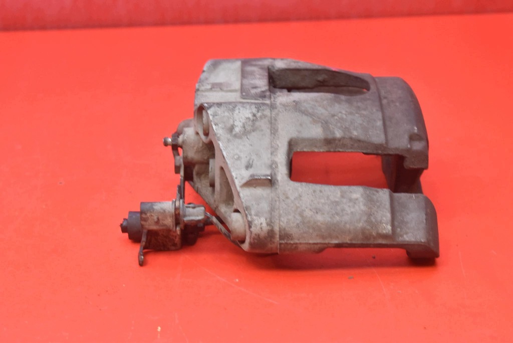 caliper brake left front AUDI A6 C5 3.0 V6 220 KM LIFT 01-04