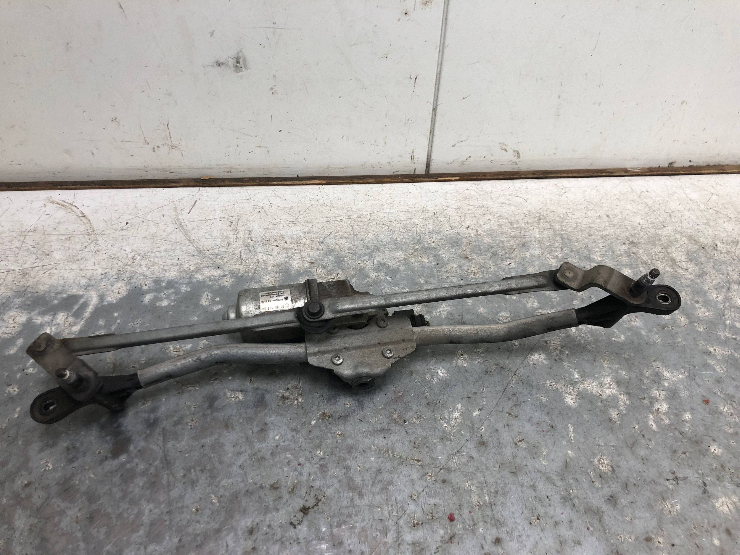 wischergestänge SKODA FABIA MK2 5J1955113B
