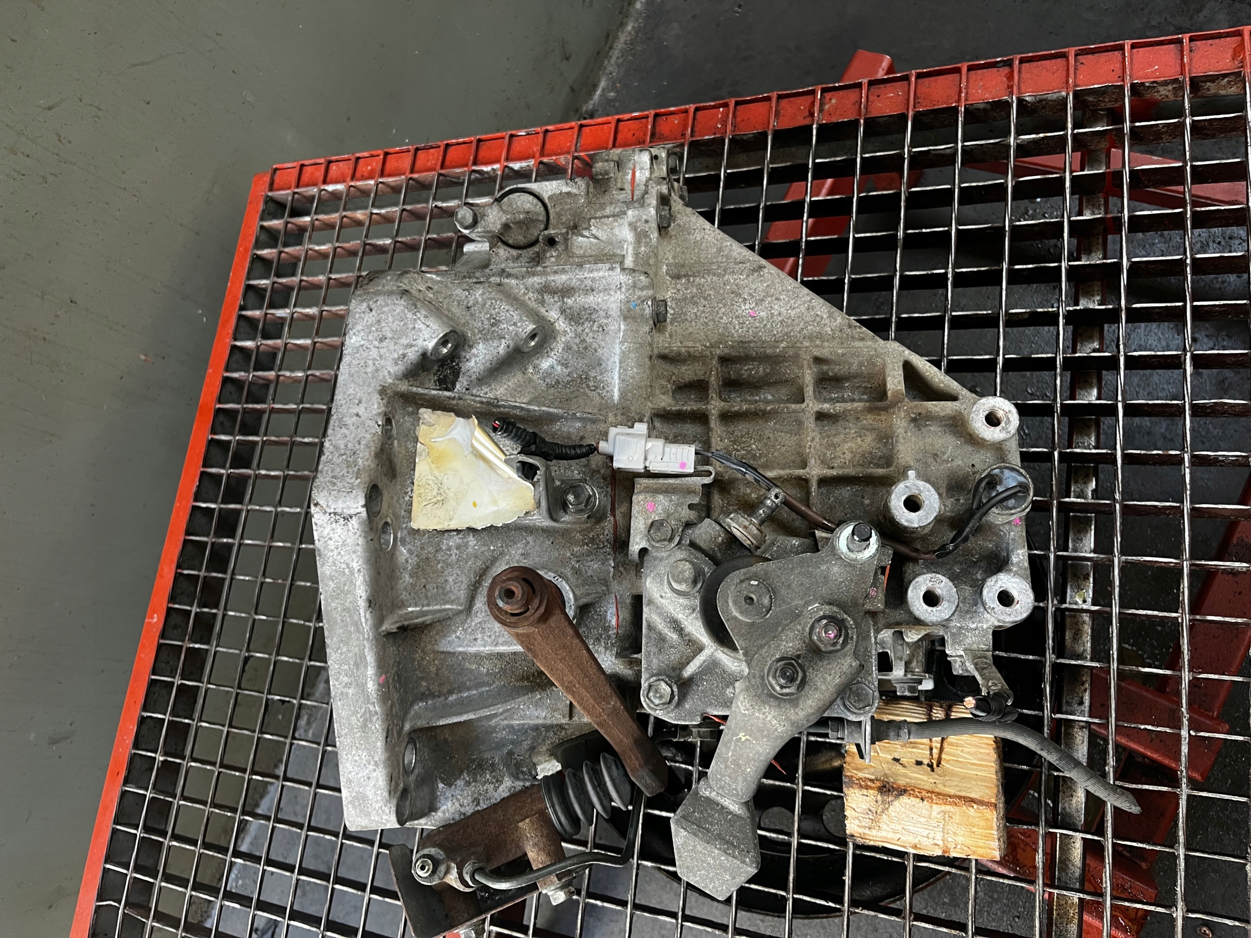 gearbox, manual TOYOTA YARIS 2 1.3 B