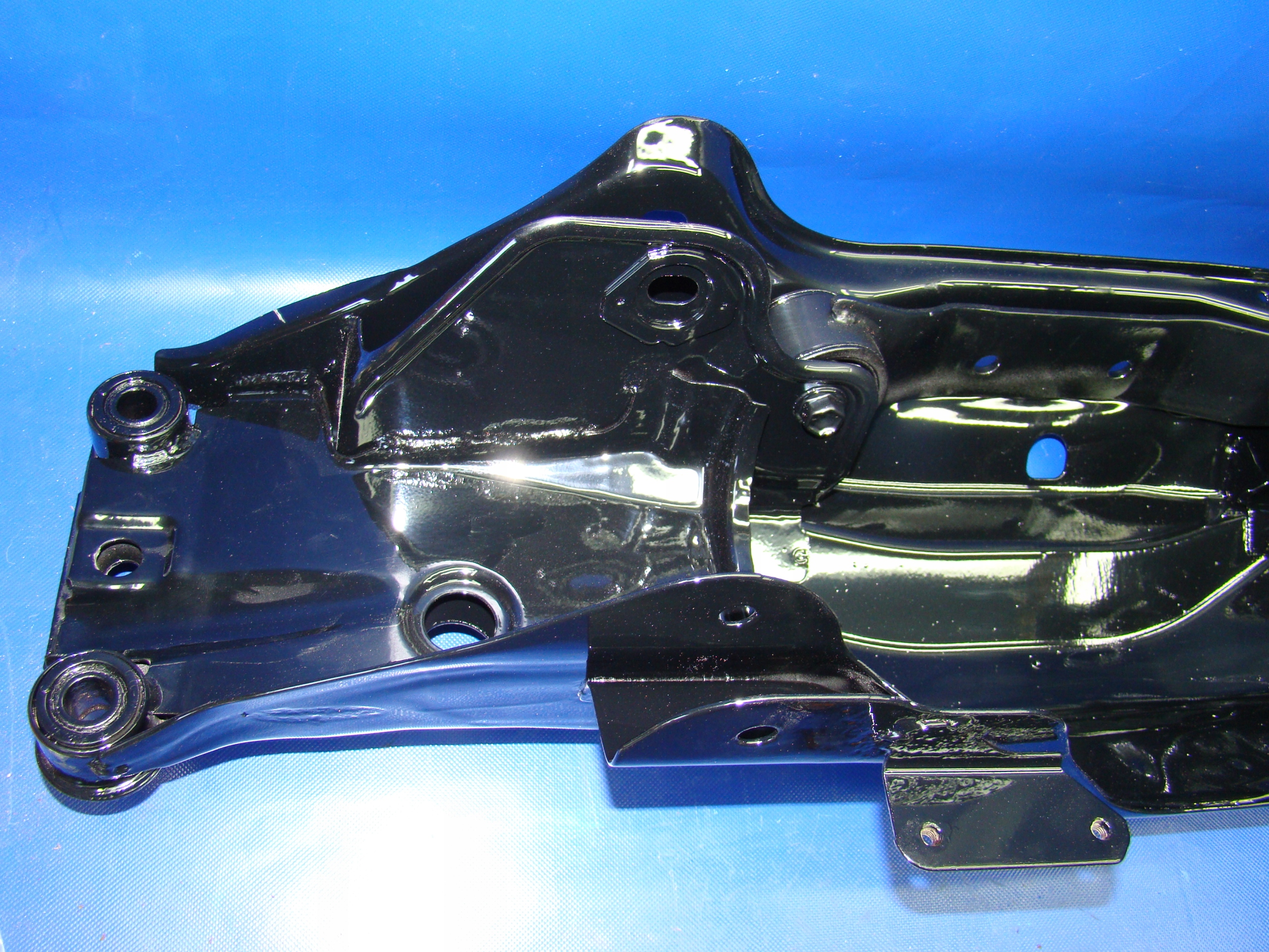 SANKI BELKA OŚ ZAWIESZENIE TYŁ IMPREZA II GD 00-07 Typ samochodu Samochody osobowe