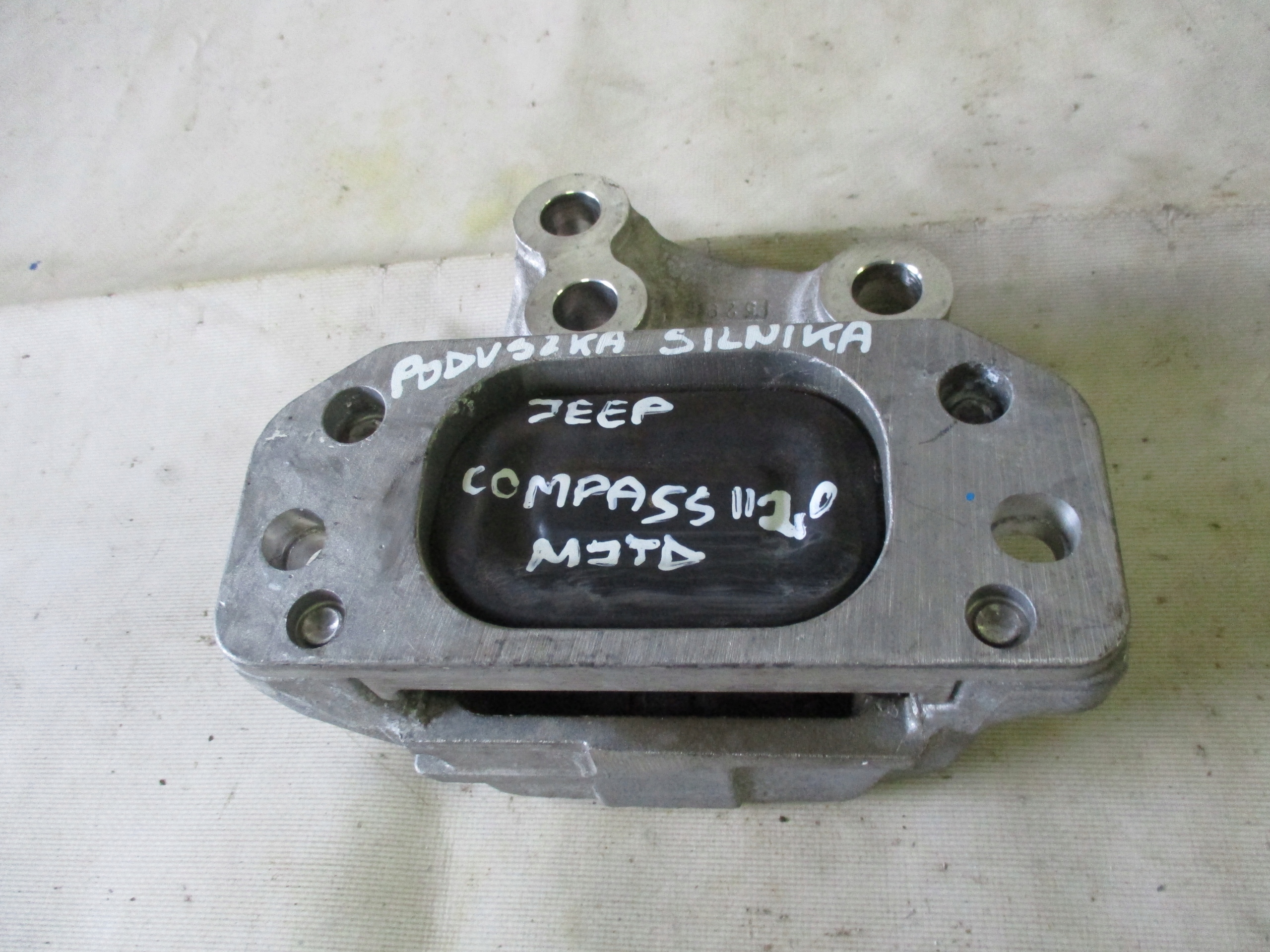 engine mount Jeep Compass II 2,0 MJTD 00533791050