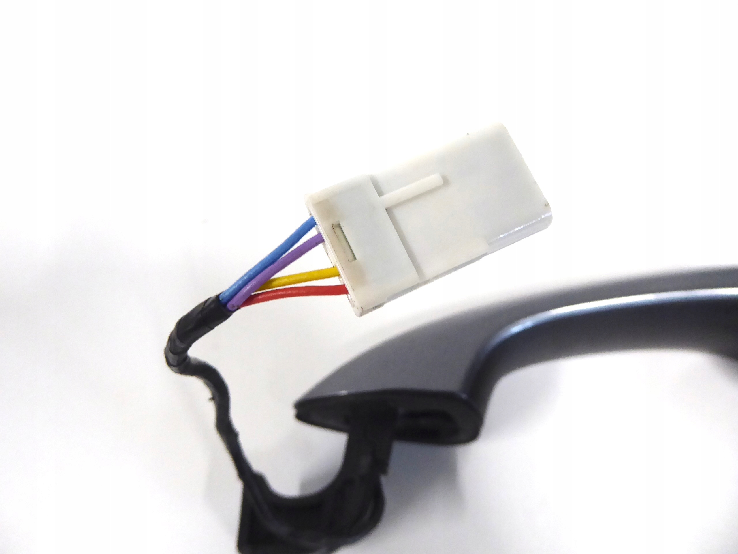 handle KEYLESS Z10B left front OPEL INSIGNIA B