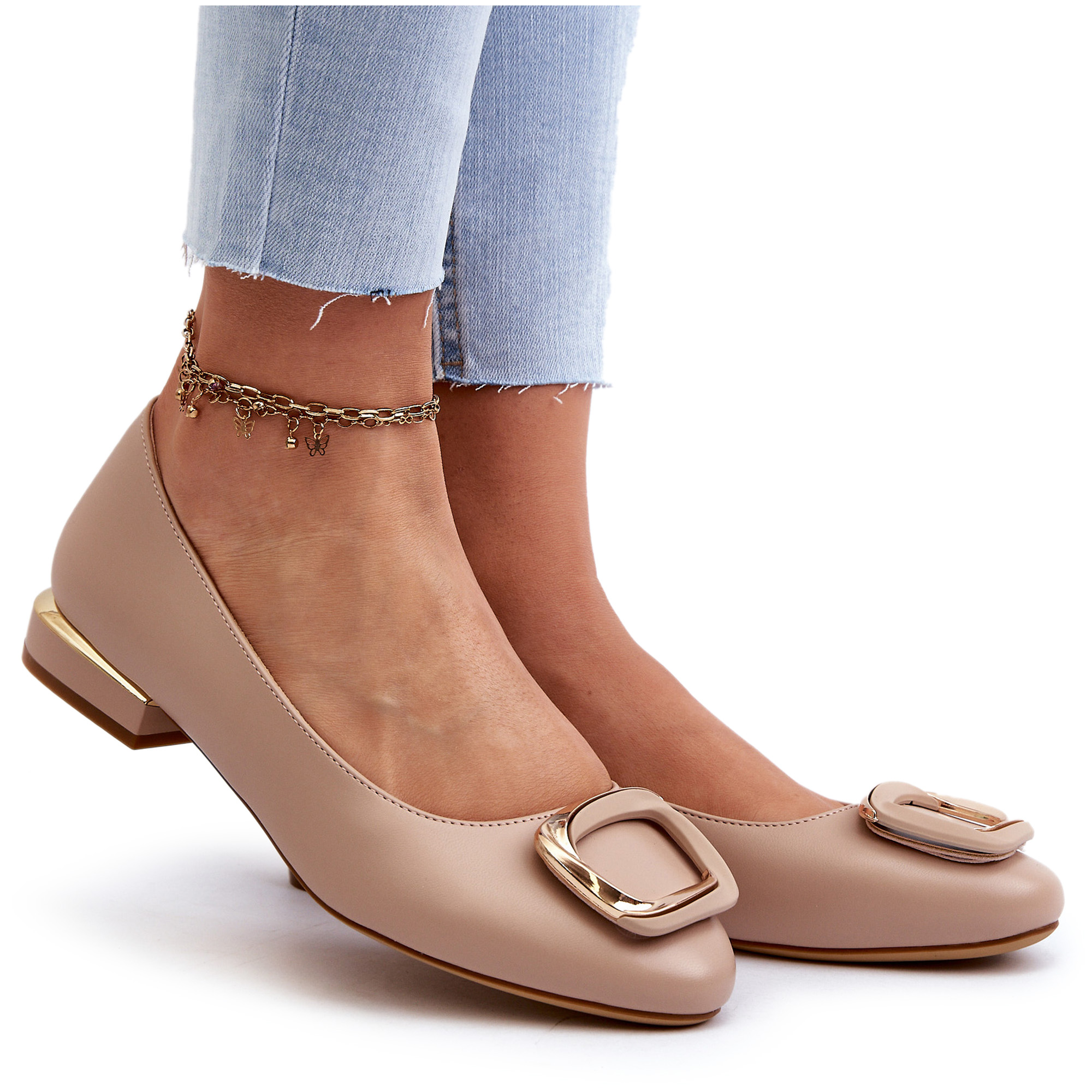 BEŻOWE BALERINY ZE ZŁOTĄ OZDOBĄ NA PŁASKIM OBCASIE SERGIO LEONE BL203 R.40 Marka Sergio Leone