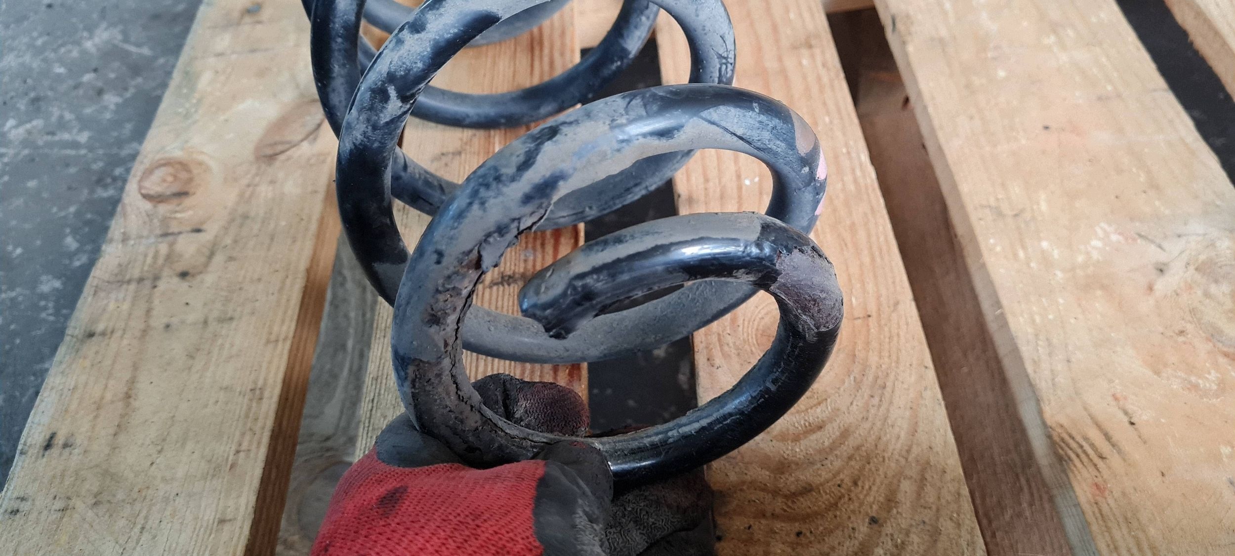 Q5 8R spring front front 2.0 TDI QUATTRO 8R0411105AR