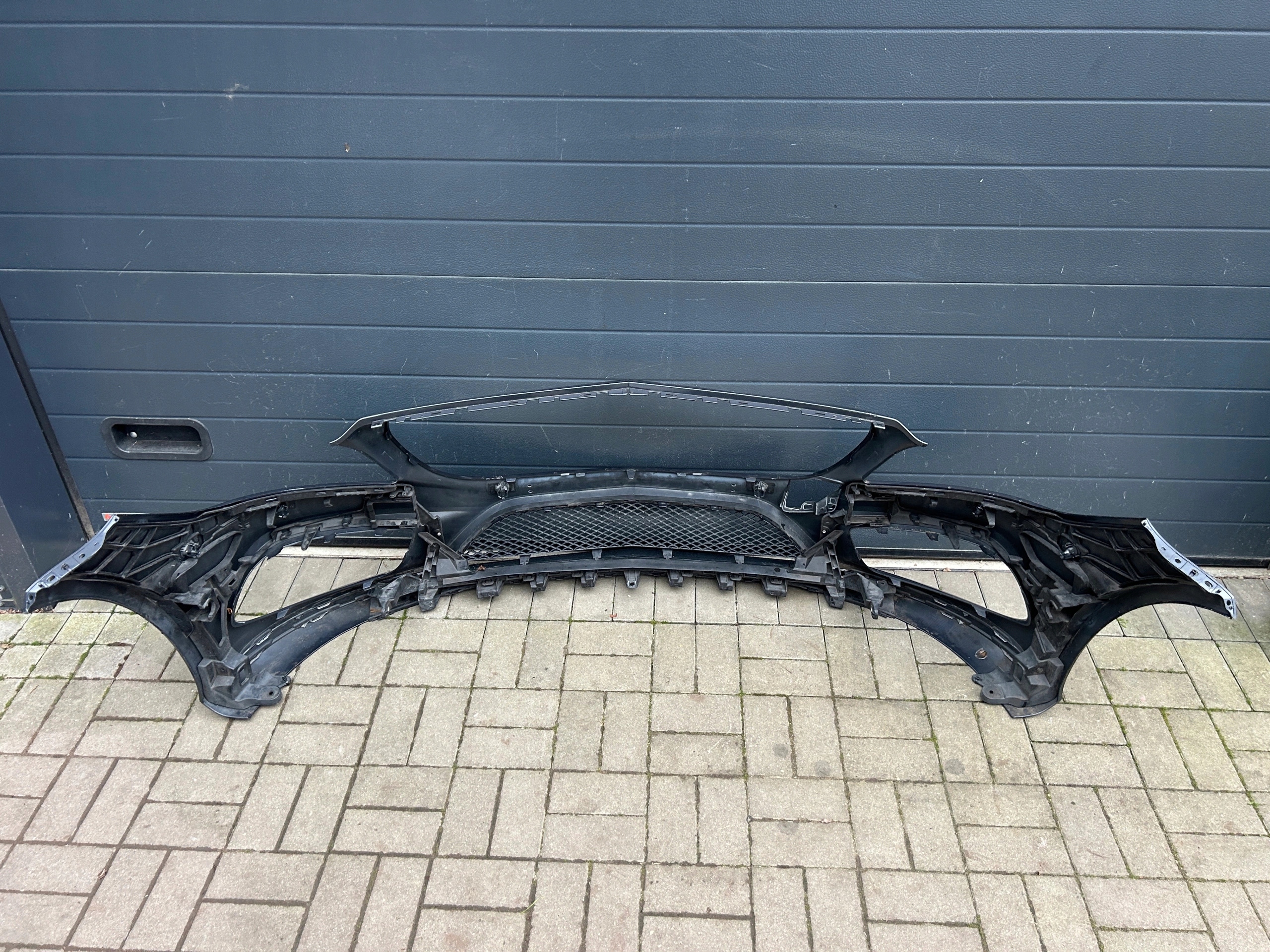 Mercedes Cls 218 Lift nárazník předek přední