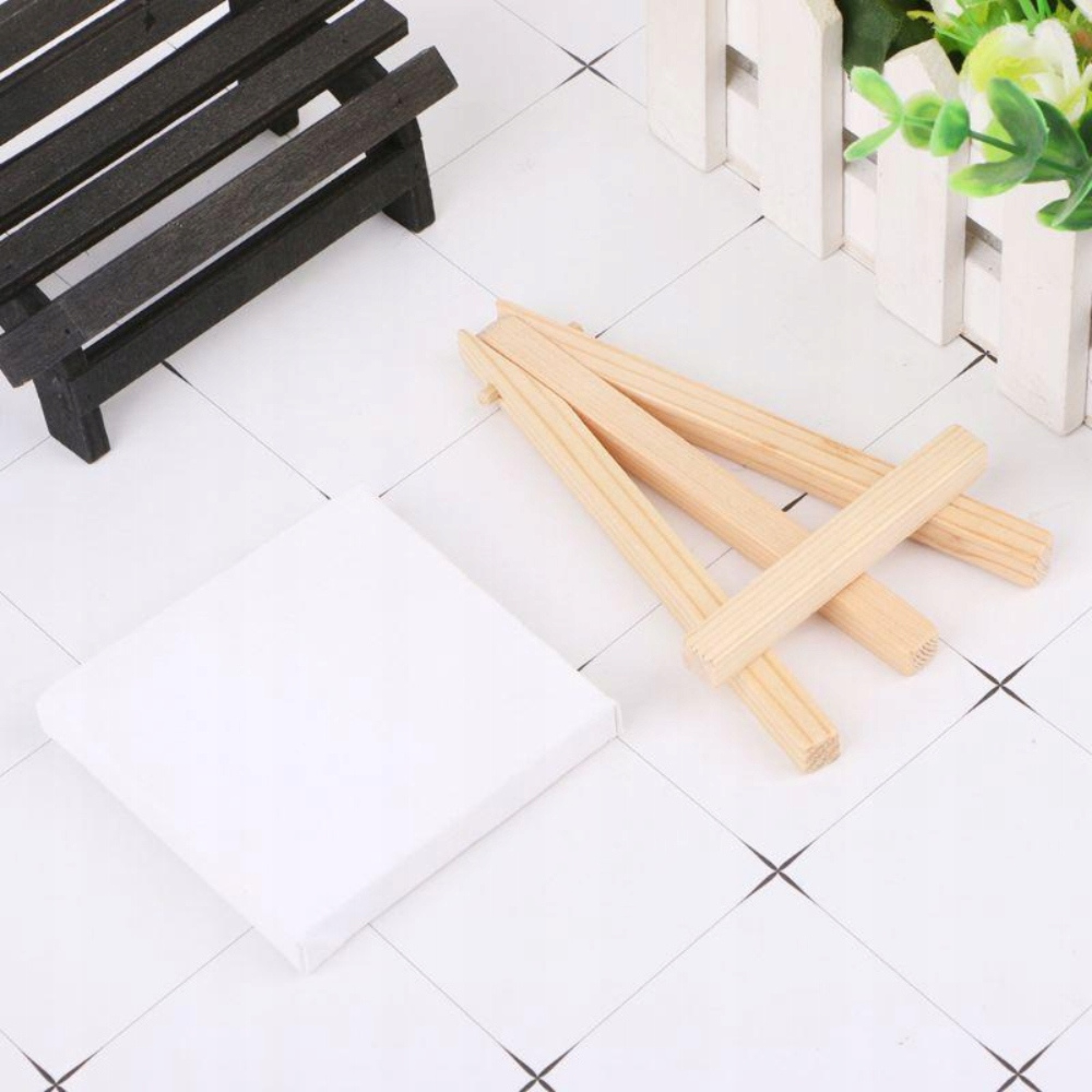 8x MAŁA SZTALUGA + 8x MINI PŁÓTNO MALARSKIE 7x7cm Kod producenta mini sztaluga + płótno