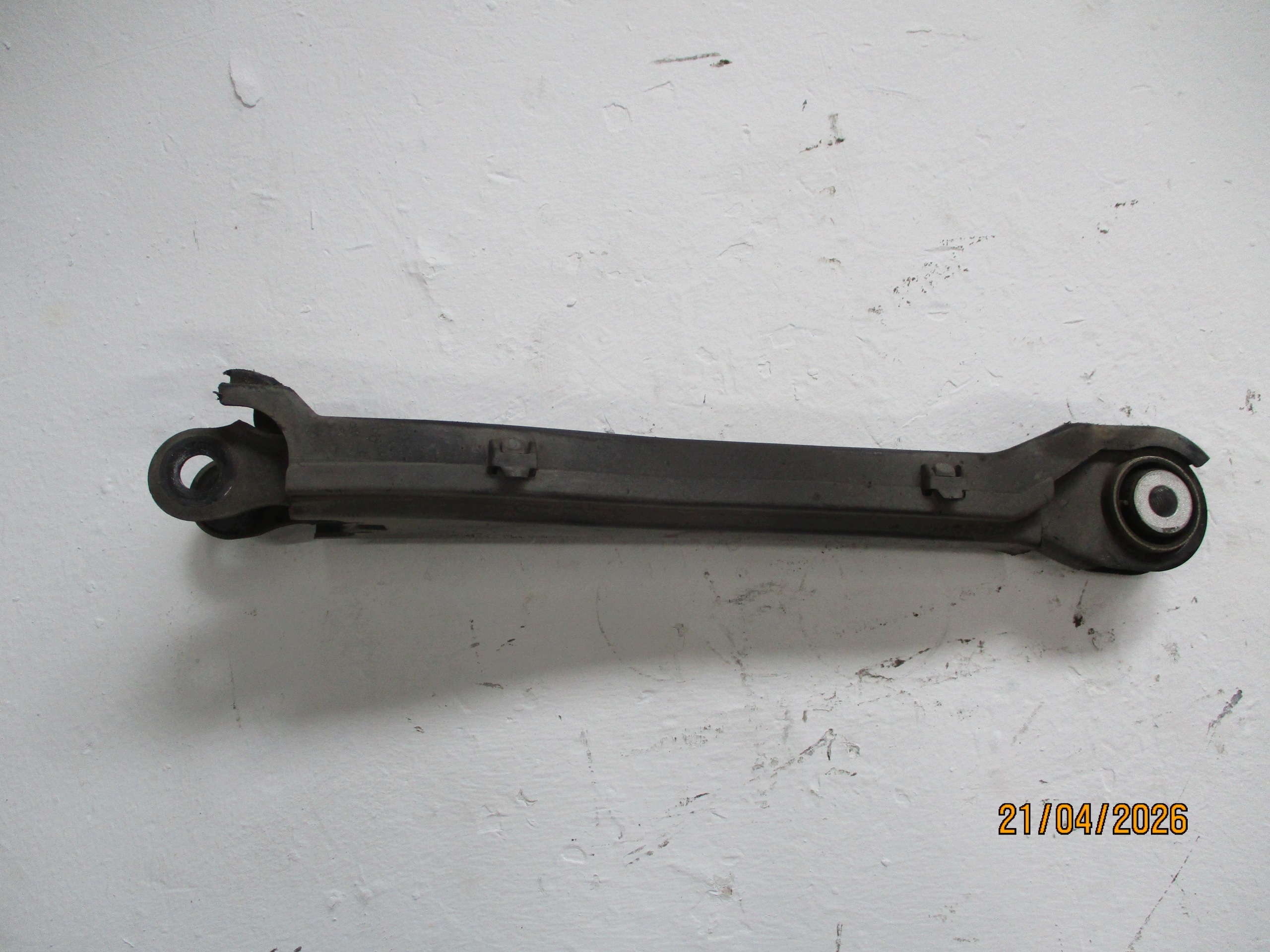 Querlenker hinten heck links MERCEDES C KLASA W206