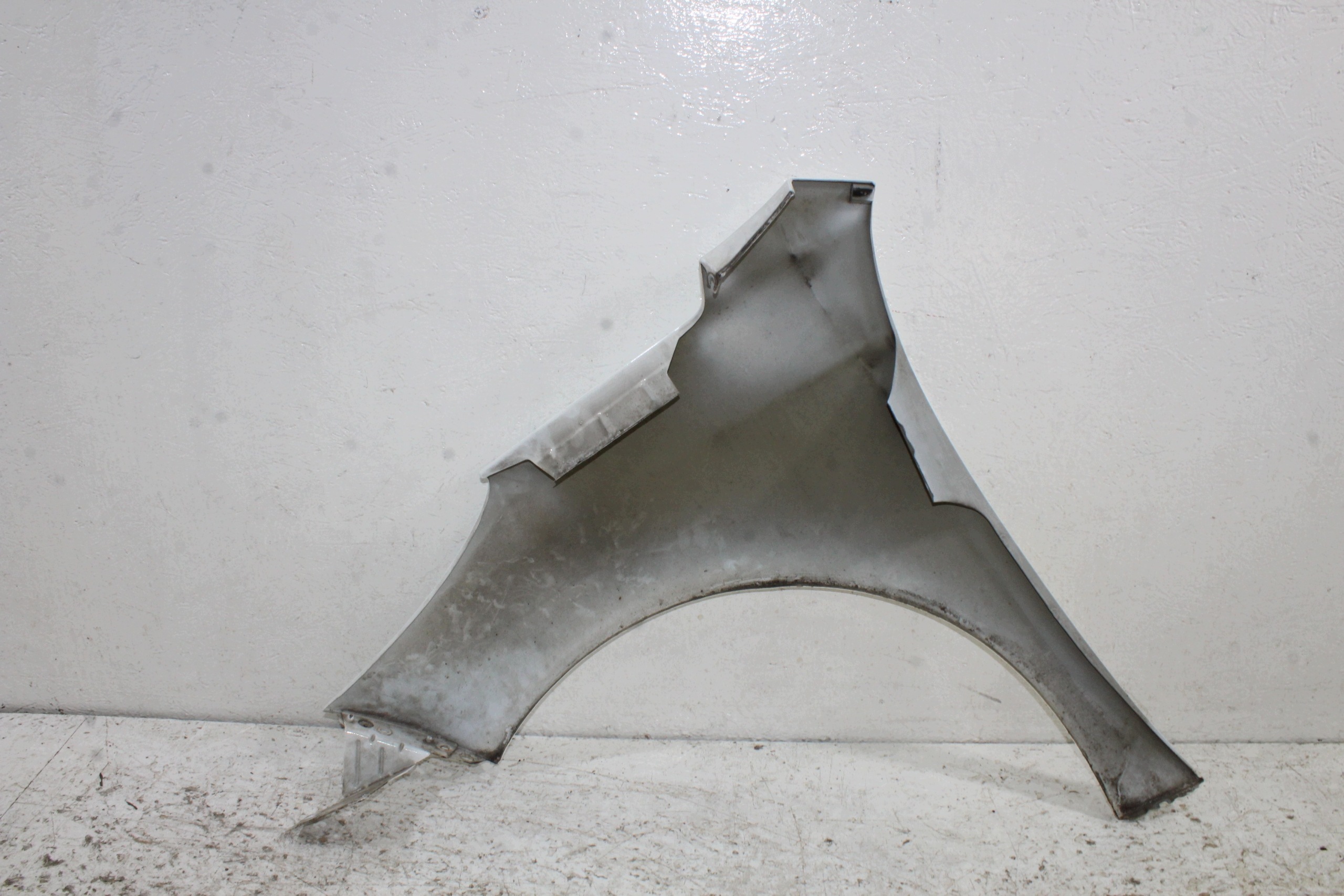 Peugeot 207 fender right front front