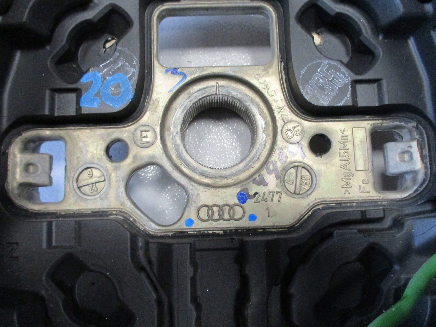 lenkrad AUDI A4 8K0 lift 4 RAM MULTI