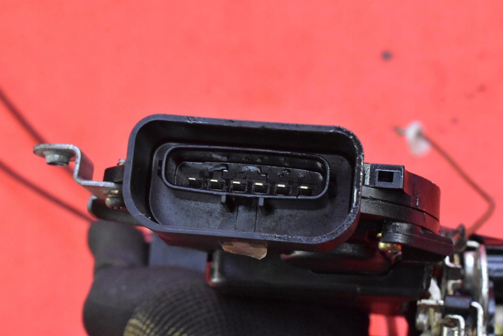 lock door right front front EU TOYOTA RAV4 2 II 5D 00-03