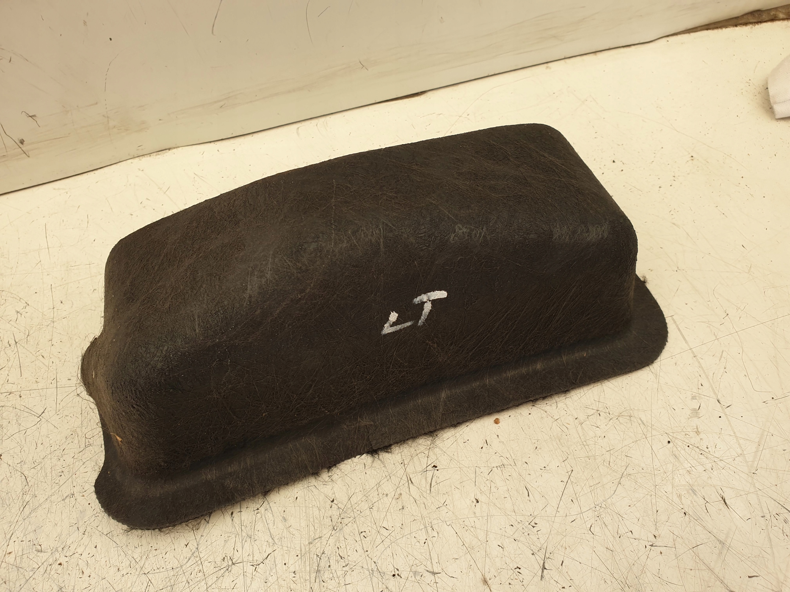 ковер левый зад CITROEN C4 Grand PICASSO