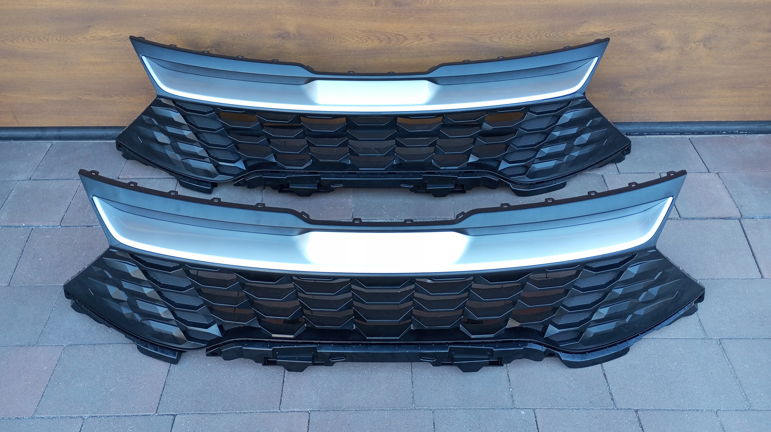 Kia Sportage NQ5 Kühlergrill FRONTGRILL Kühlergitter - Thumbnail 1