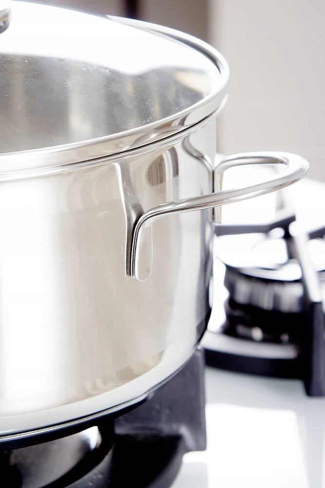 garnek 2,9l. ze stali nierdzewnej + szklana pokrywka fi-20 CITY — 8