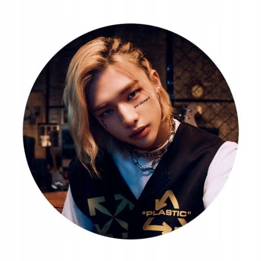 

Magnes Stray Kids Hyunjin K-pop 58mm