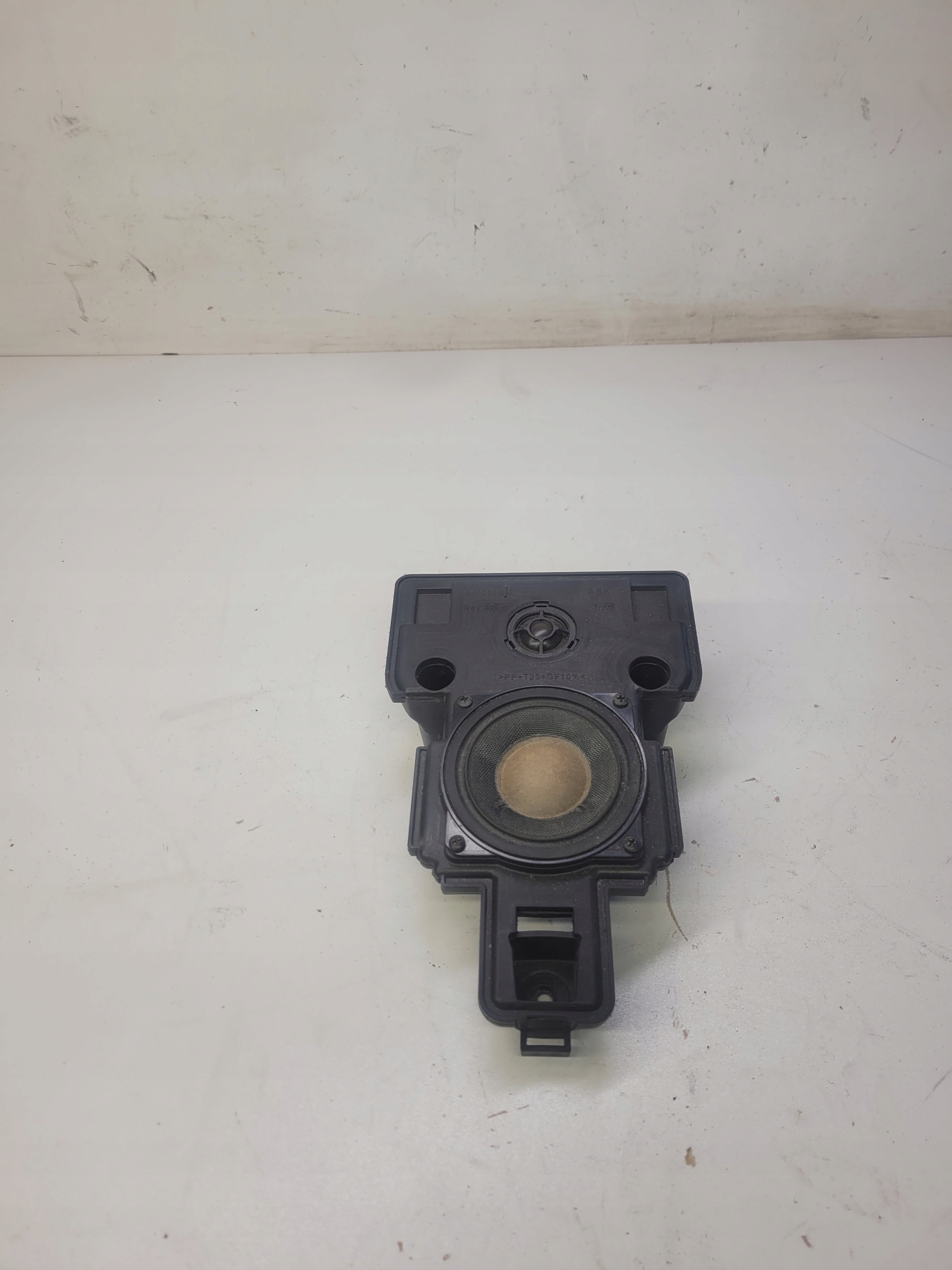 Динамік полиці ззаду B & про AUDI A8 D4 4H0035826