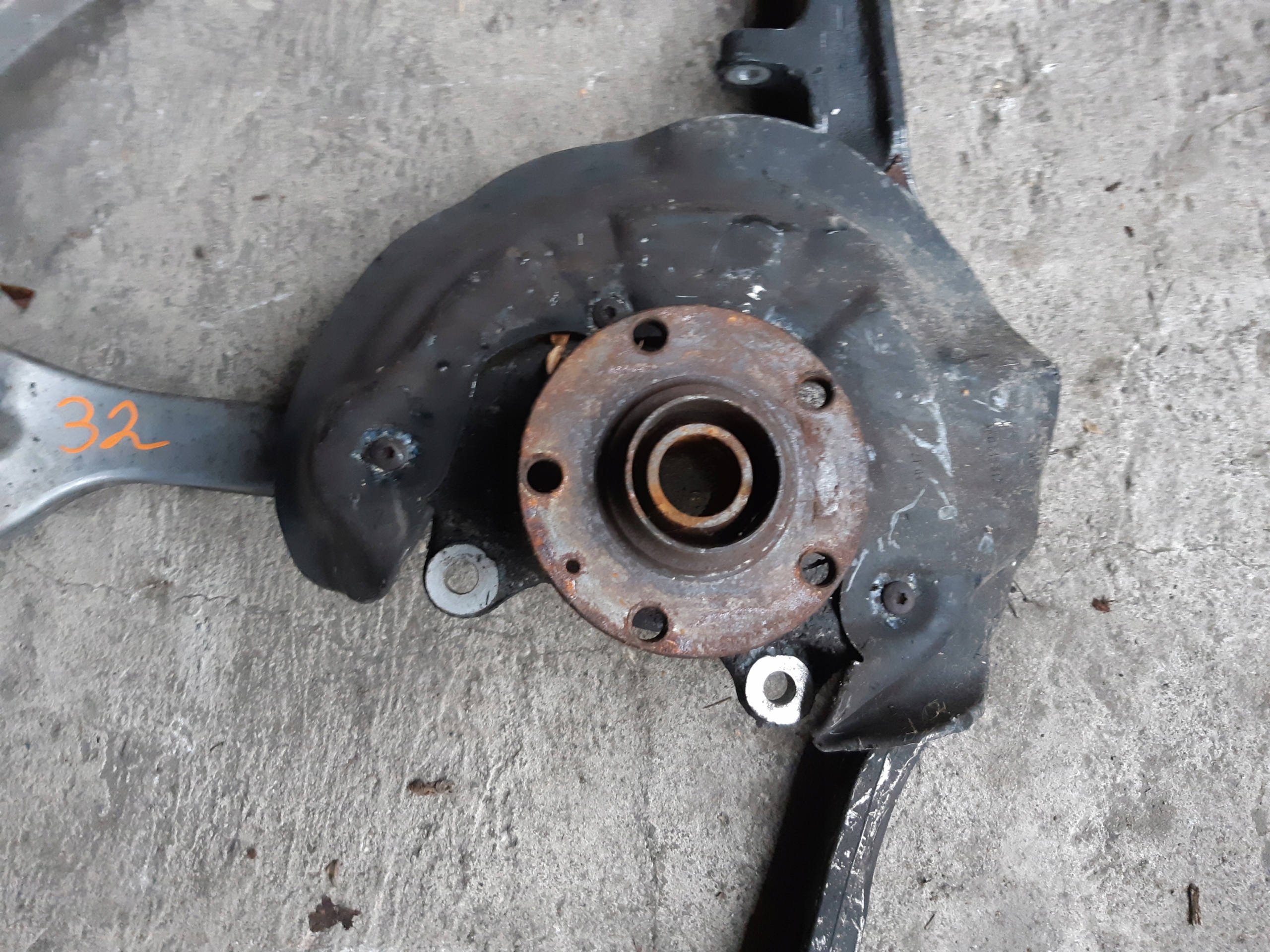 AUDI A6 C6 swing right front right front 4F0258